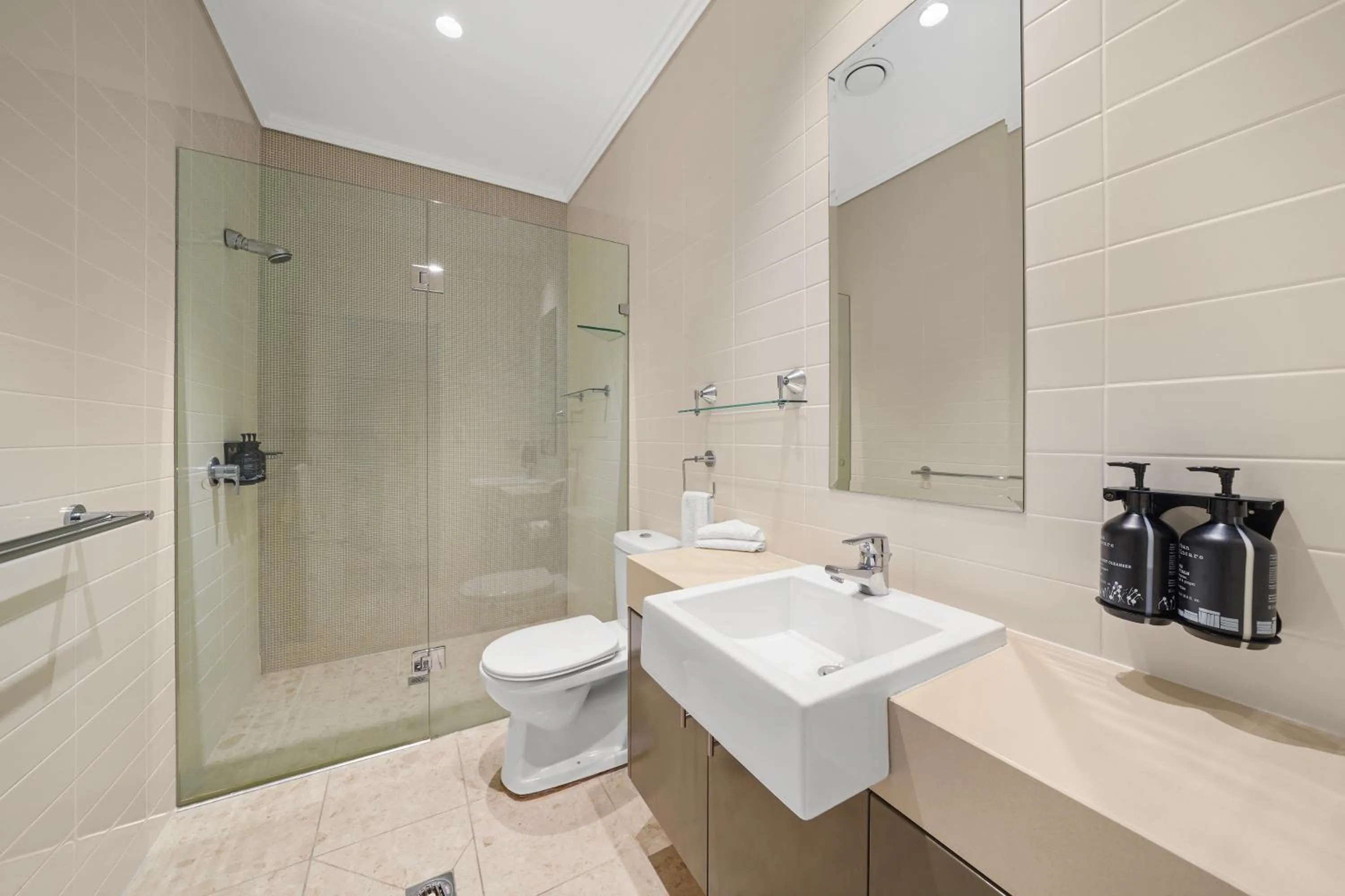 Bathroom in Mantra The Observatory