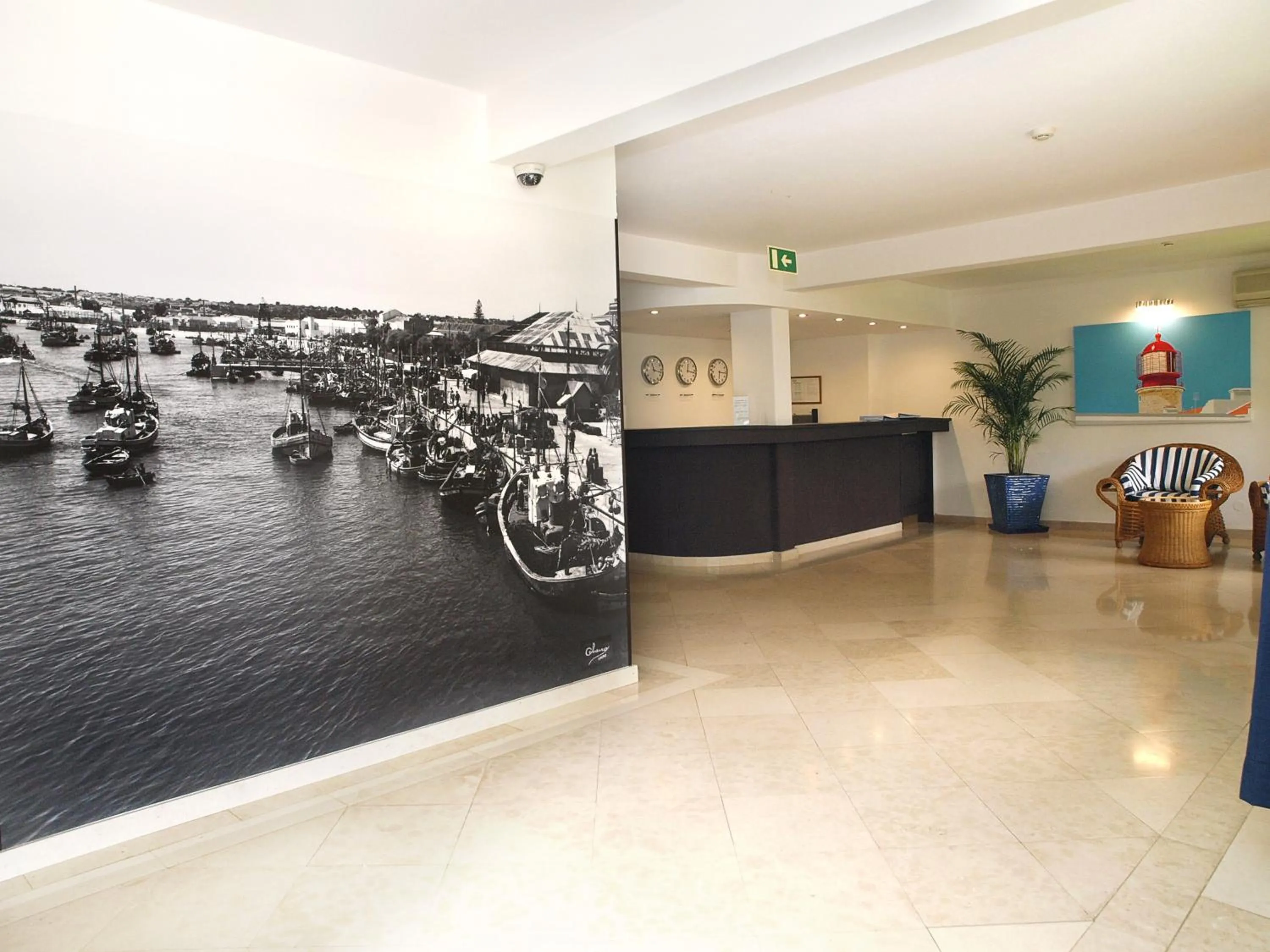 Lobby or reception in Portimão Center Hotel