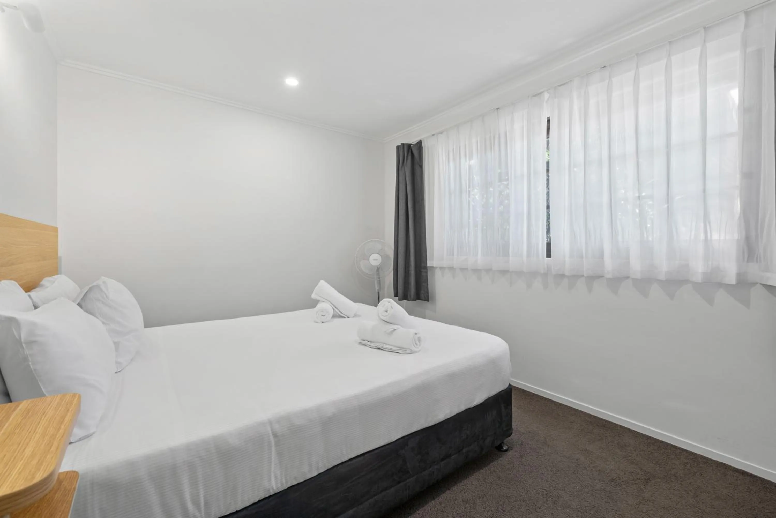 Bed in Wylie Court Motor Lodge