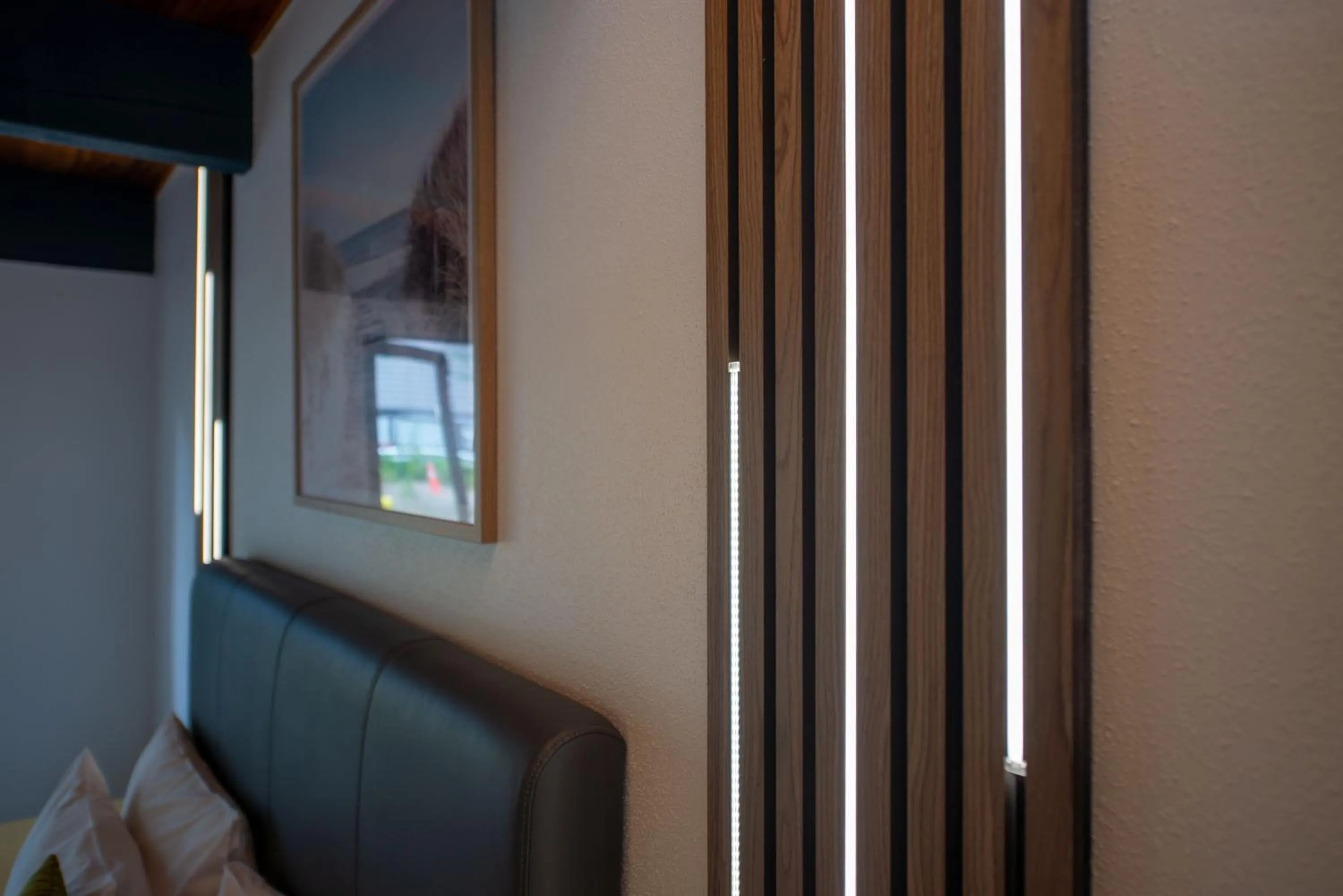 Bed in Wylie Court Motor Lodge