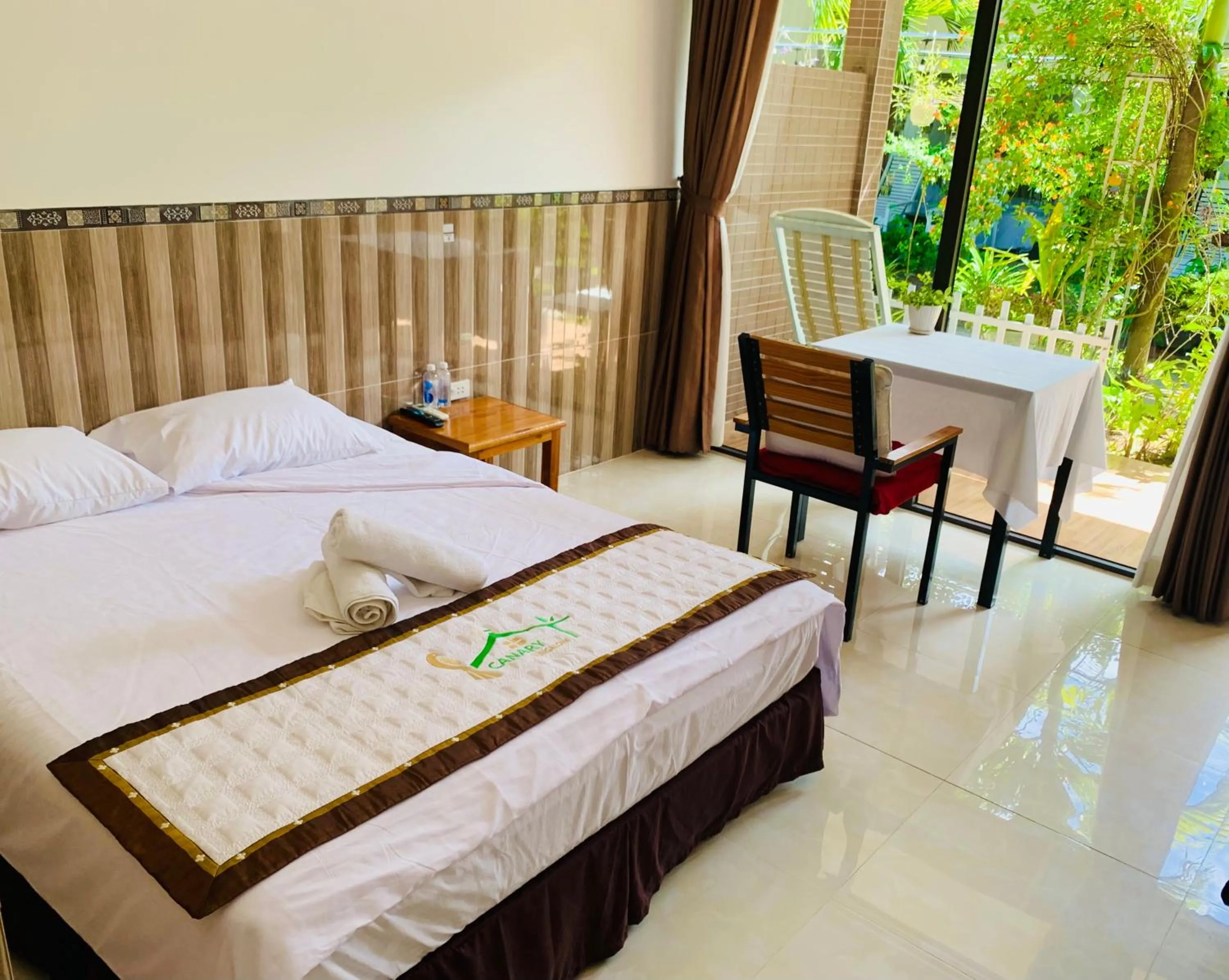 Bed in Canary Bungalow