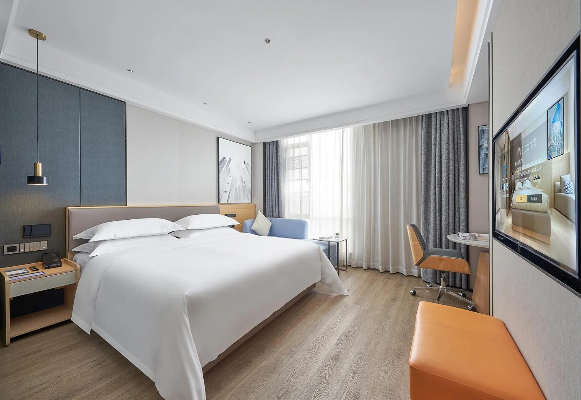 Photo of the whole room, Bed in Fengyue Light Shang Hotel Guangzhou Baiyun Airport Store