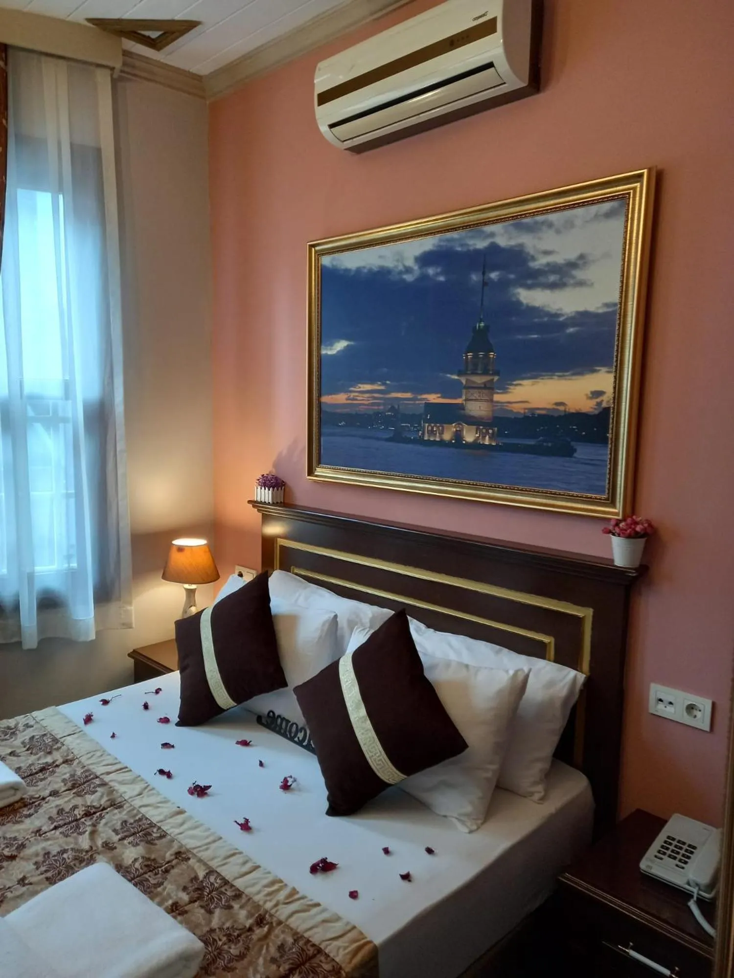 Bedroom, Bed in Emirhan Hotel, Sultanahmet