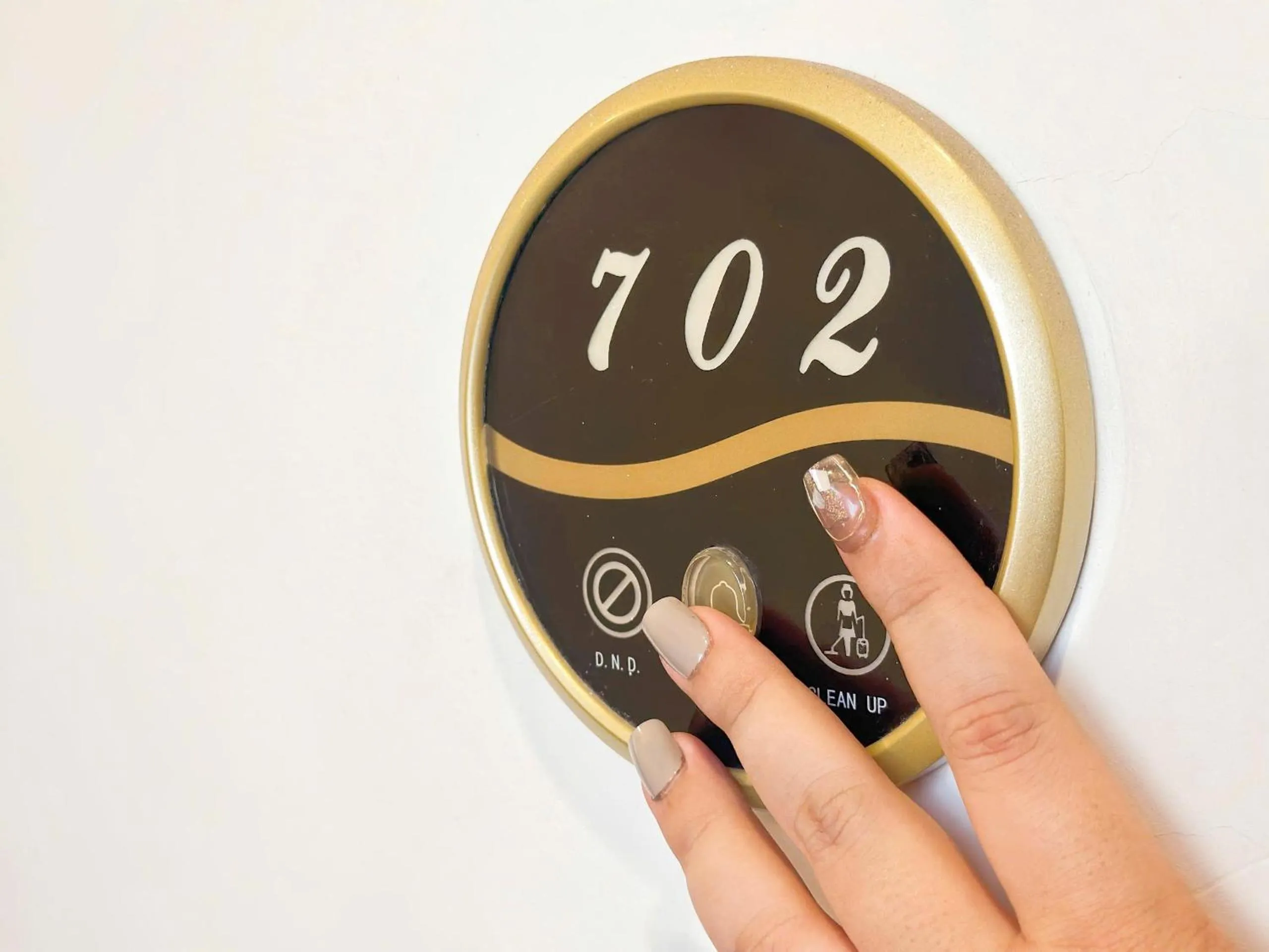 Text overlay in Vuong Tai Hotel