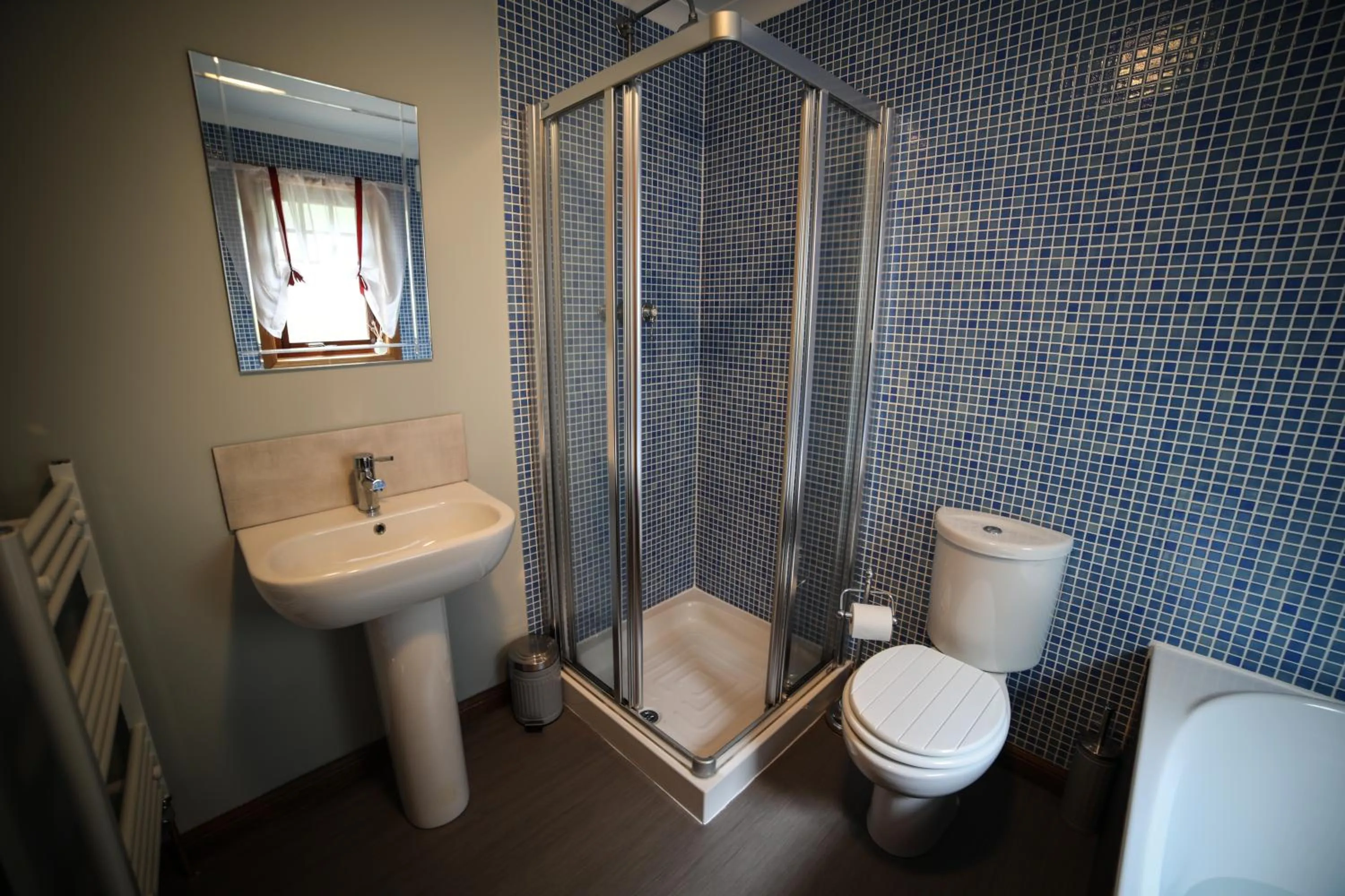 Bathroom in Bay and Bridge