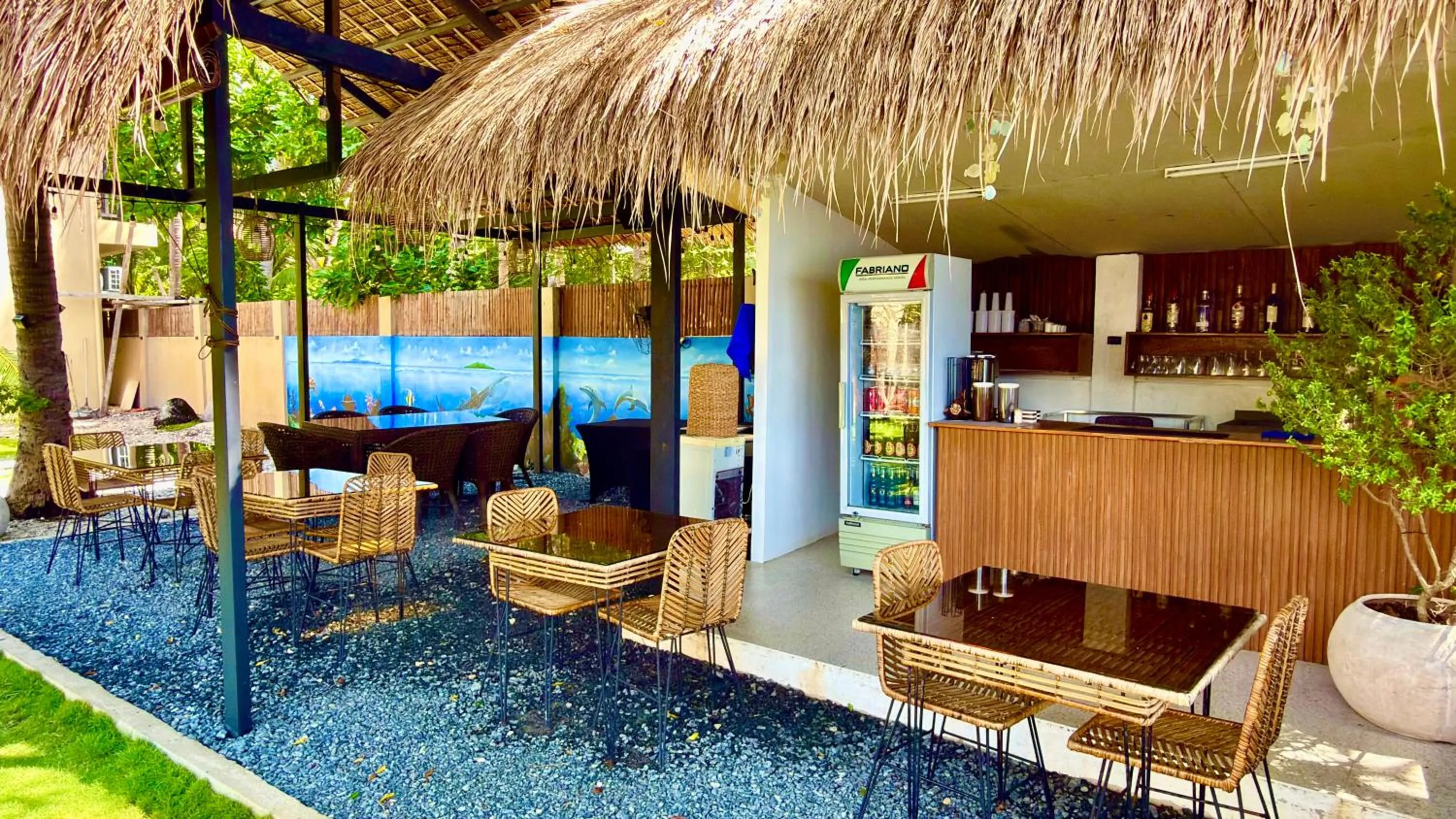 Southseas Beach Resort and Dive Center