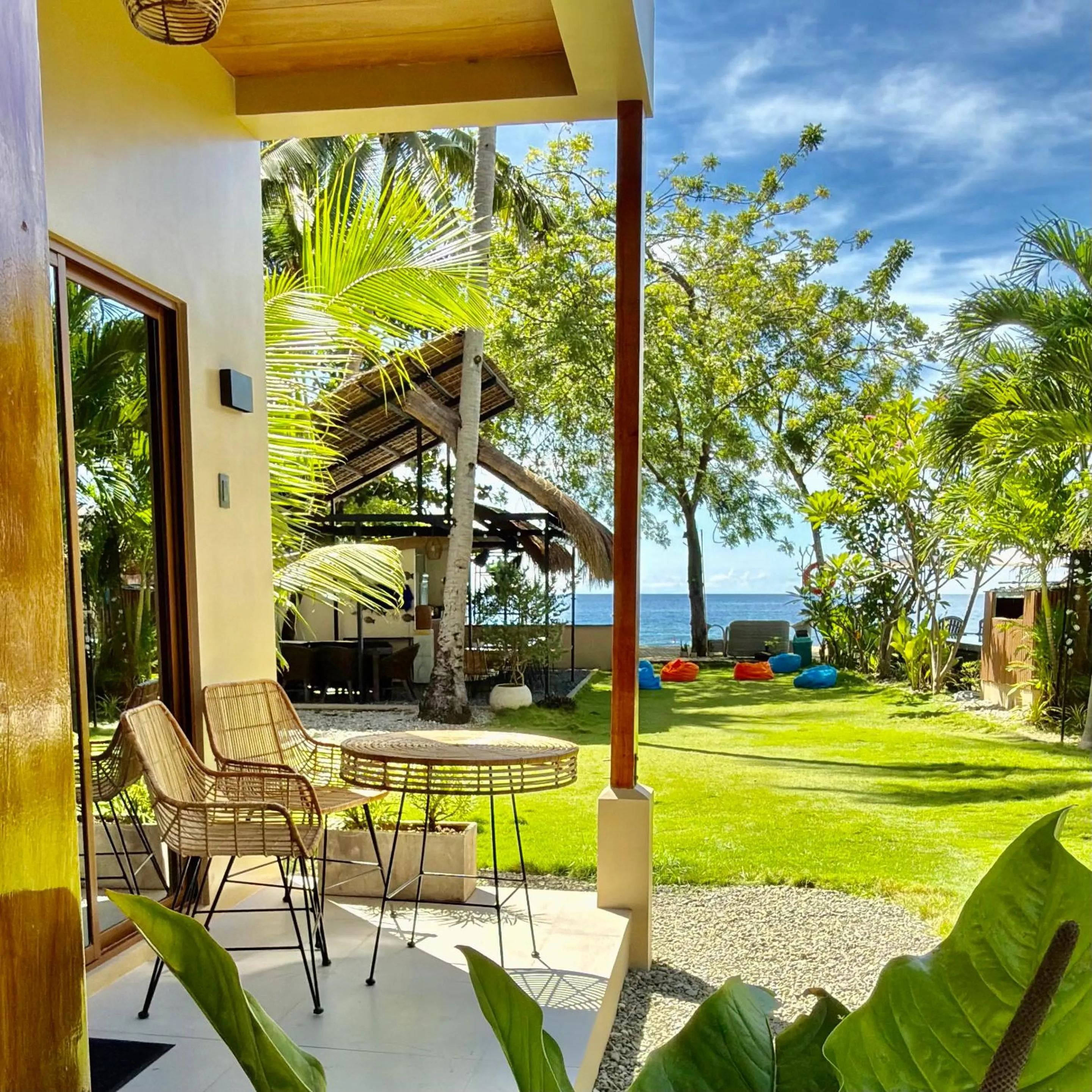 Southseas Beach Resort and Dive Center