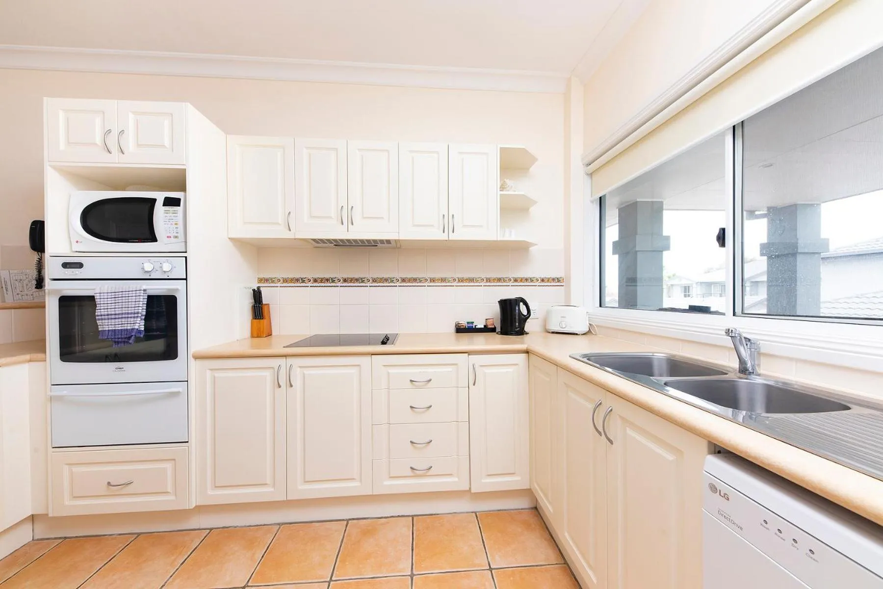 Meridian Beachside Apartments