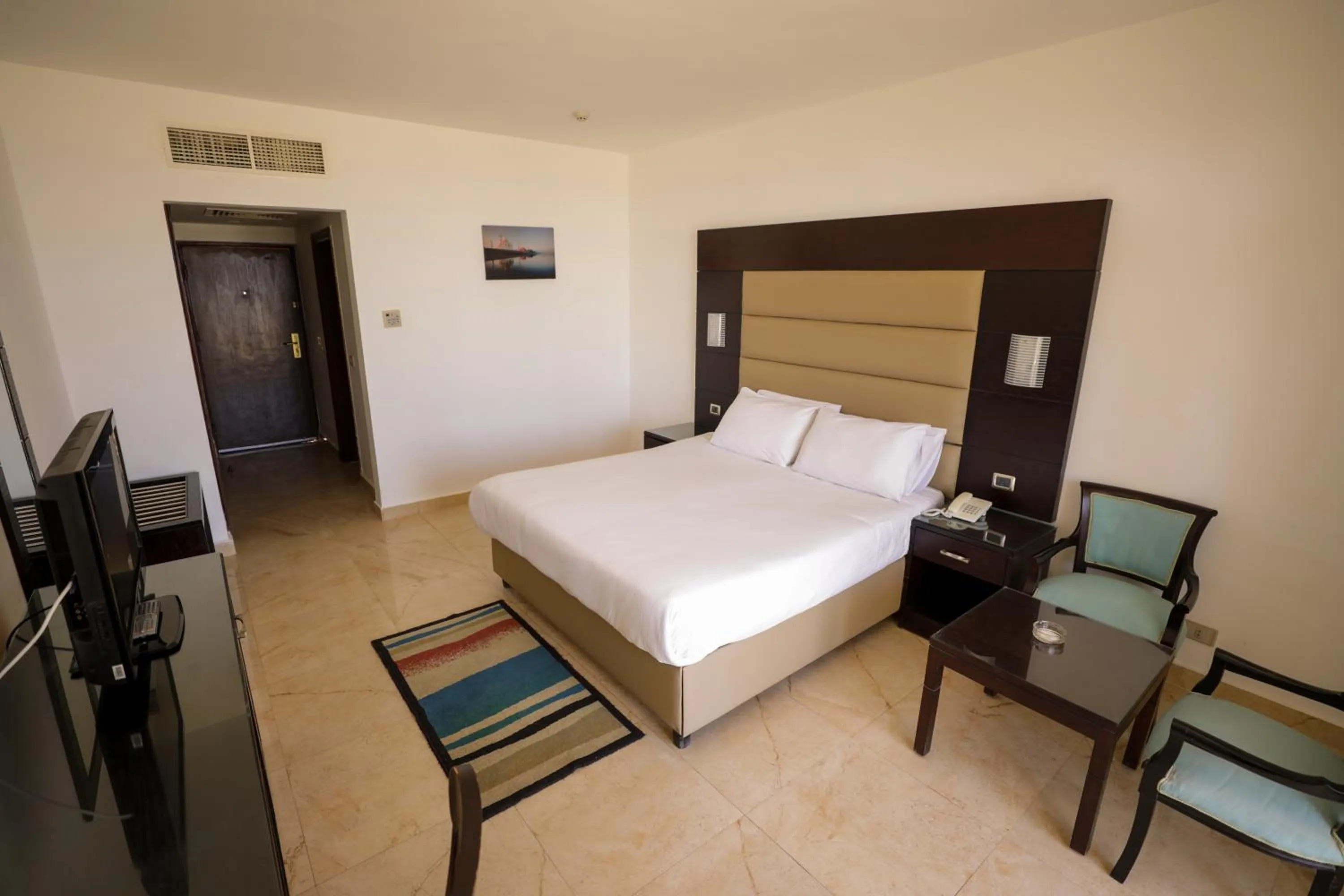 Bedroom, Bed in Blend Elphistone Resort Marsa Alam