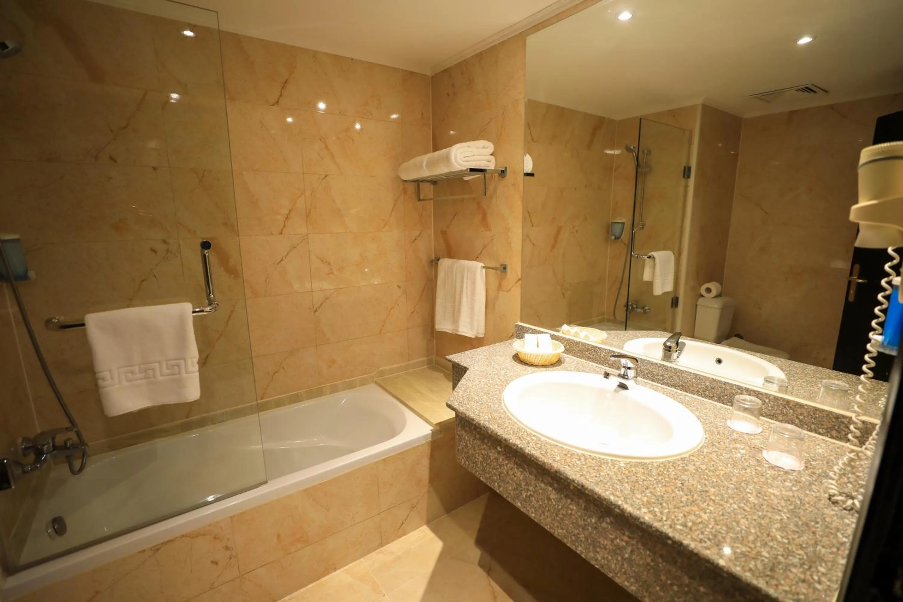 Bathroom in Blend Elphistone Resort Marsa Alam