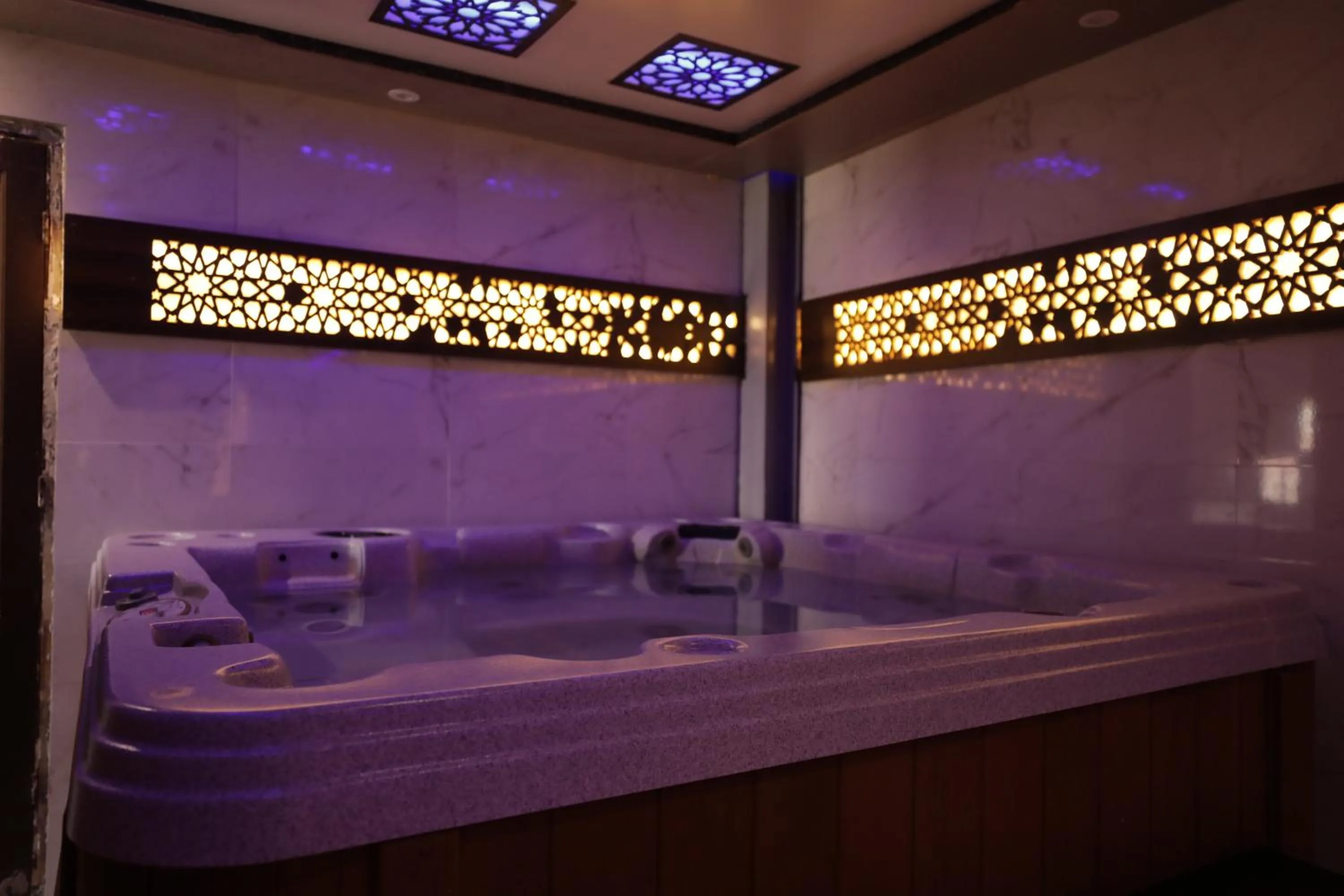 Hot Tub in Blend Elphistone Resort Marsa Alam