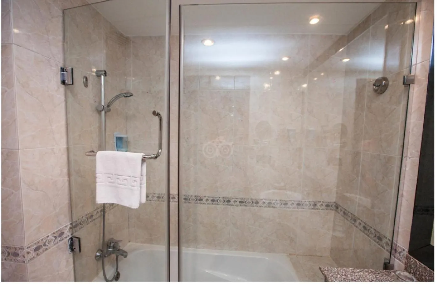 Bathroom in Blend Elphistone Resort Marsa Alam