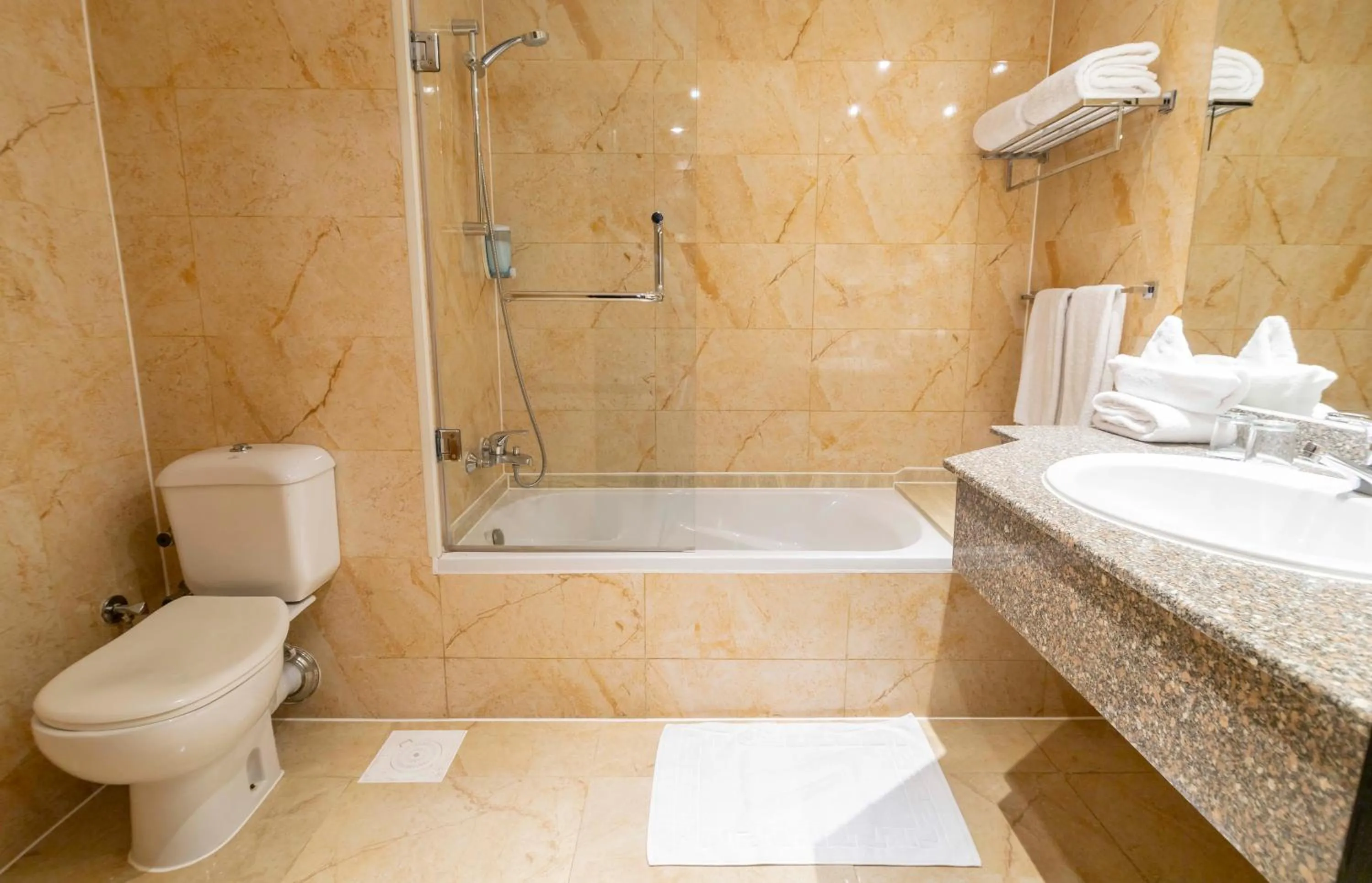 Bathroom in Blend Elphistone Resort Marsa Alam