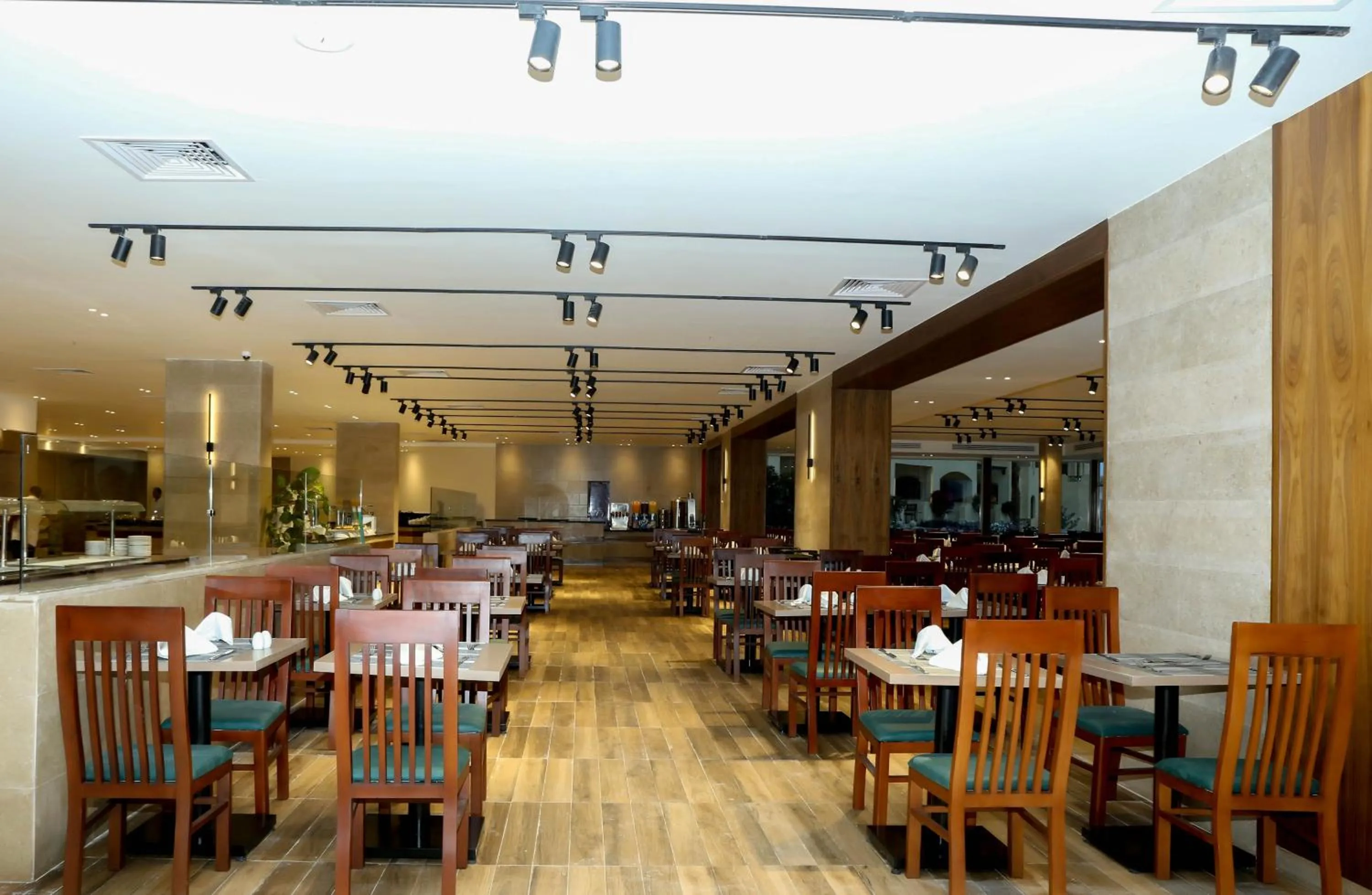 Restaurant/places to eat in Blend Elphistone Resort Marsa Alam