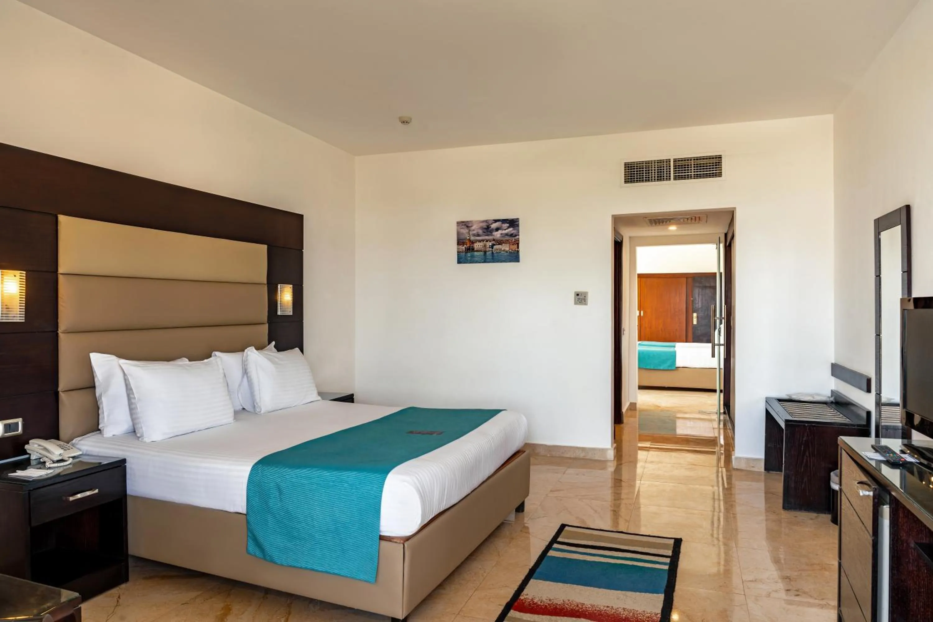 Property building, Bed in Blend Elphistone Resort Marsa Alam