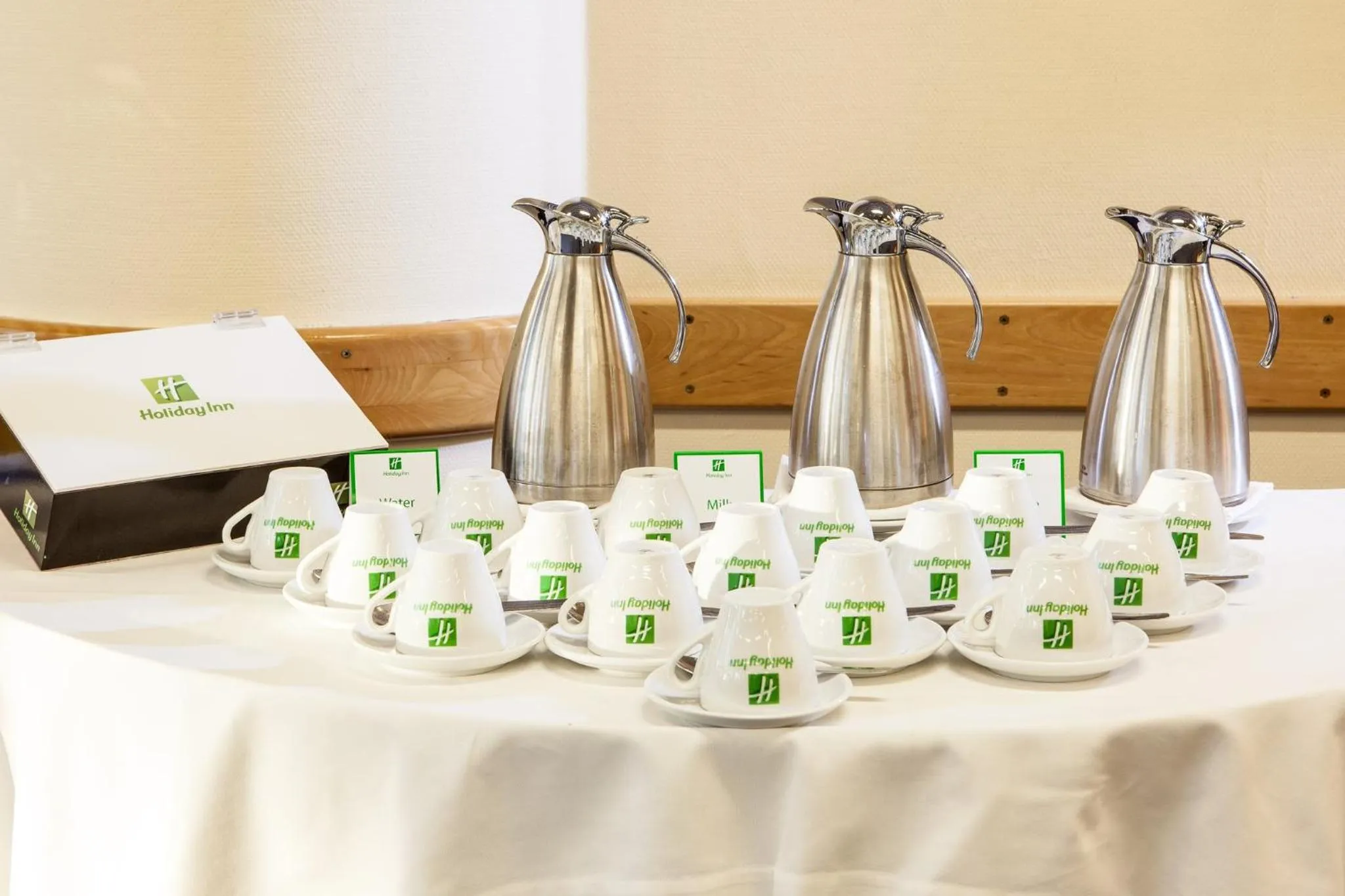 Meeting/conference room in Holiday Inn Lisbon-Continental by IHG