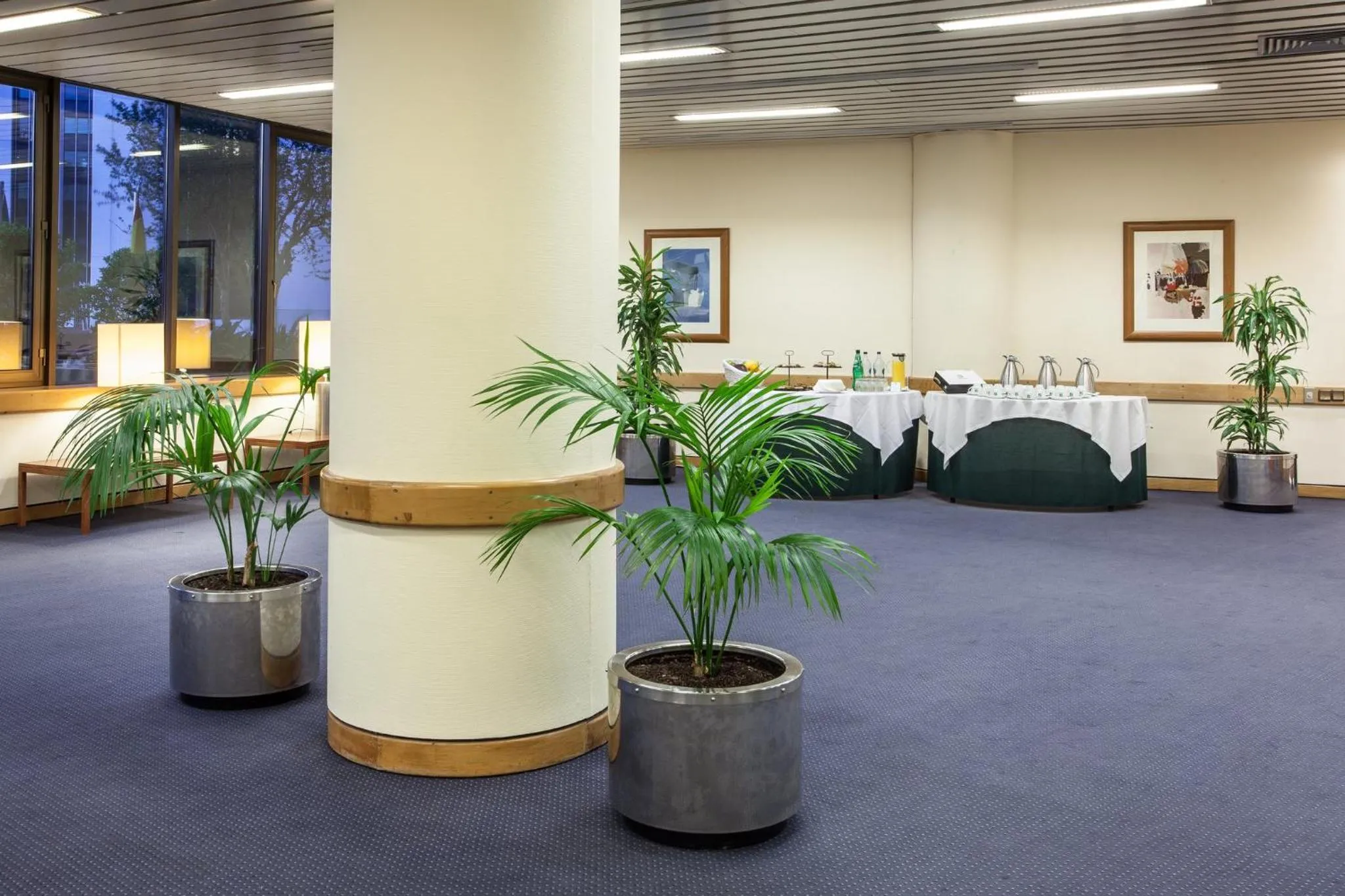 Restaurant/places to eat in Holiday Inn Lisbon-Continental by IHG