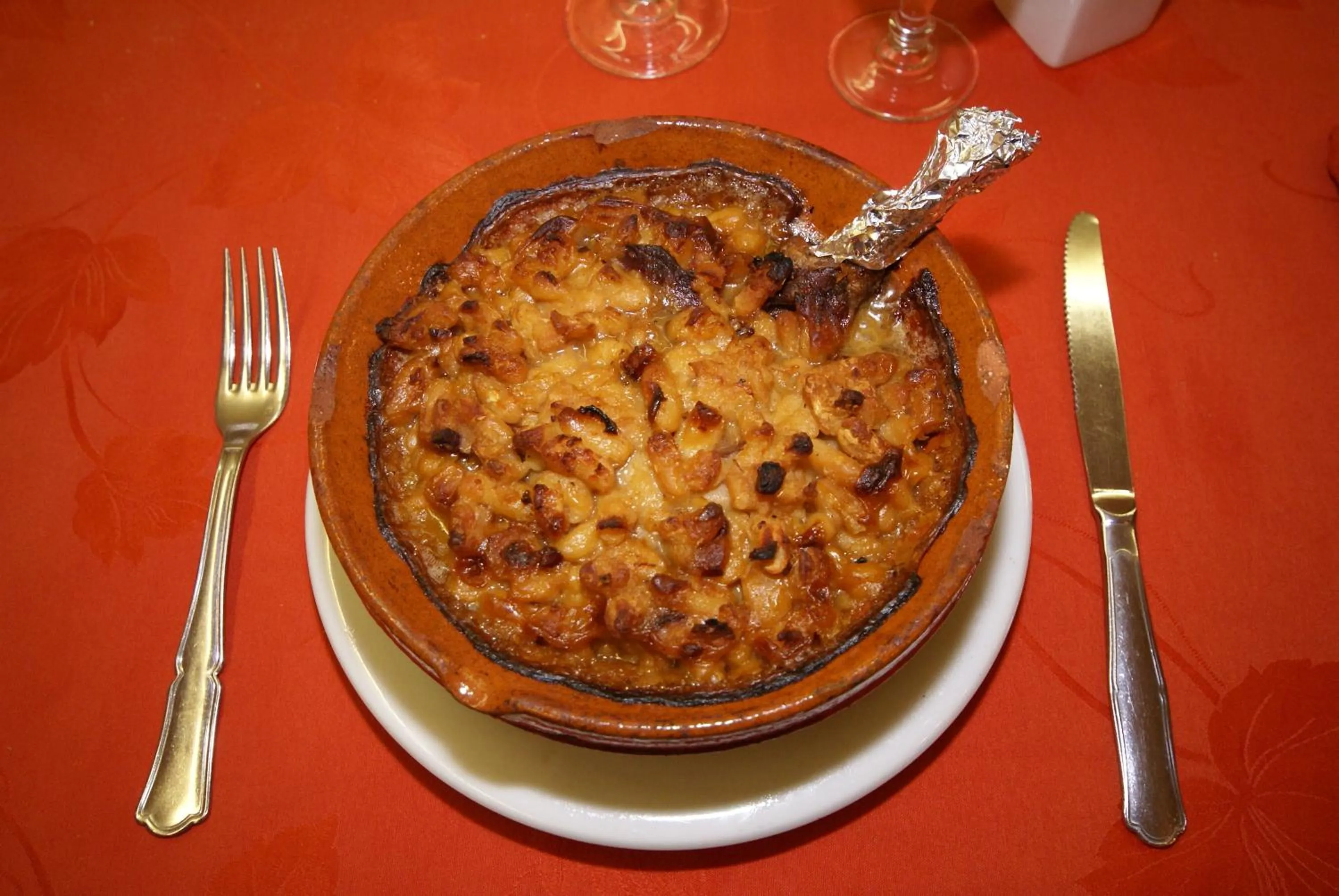 Food and drinks in Hôtel Restaurant du Lauragais LOGIS DE FRANCE