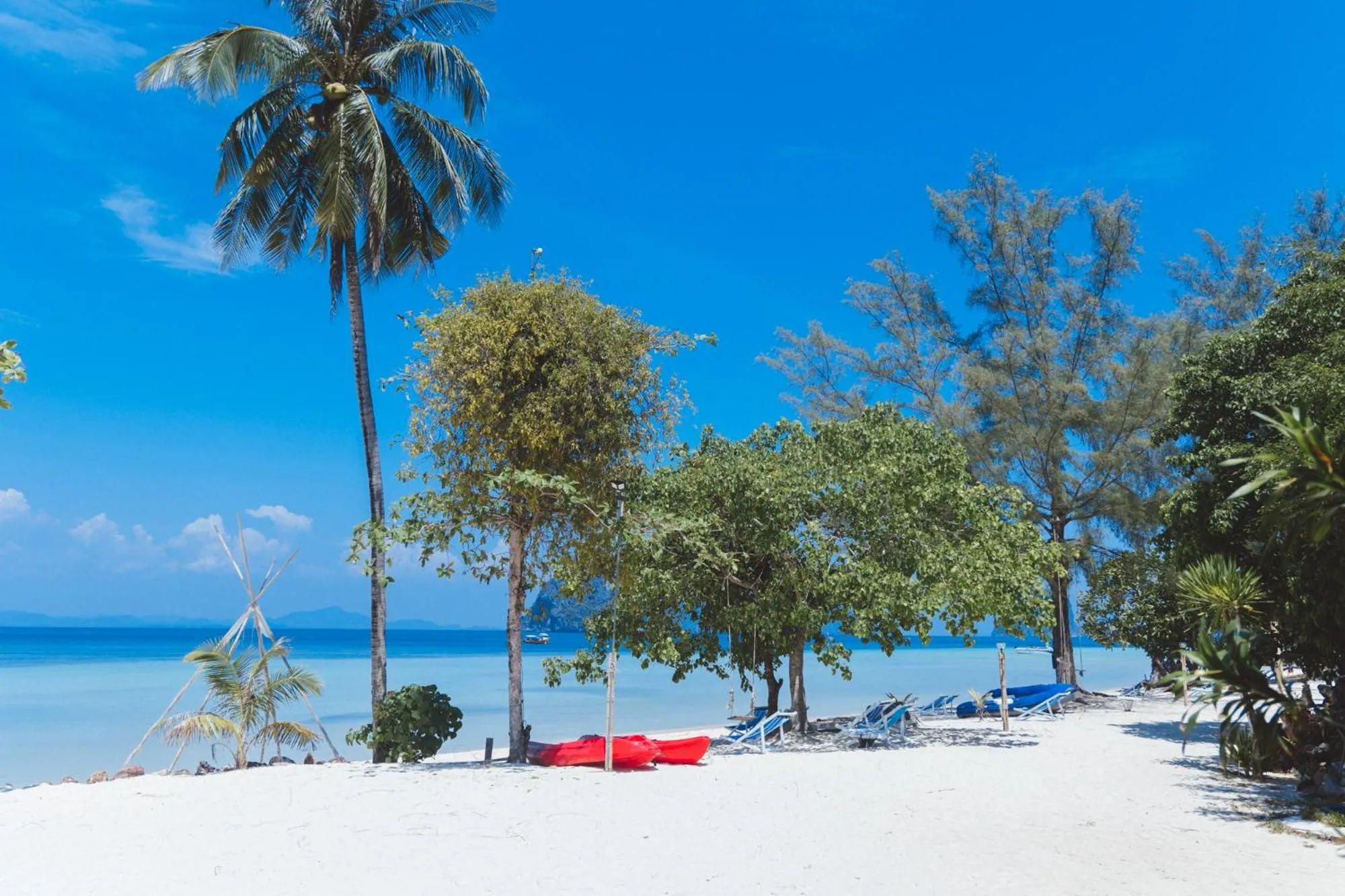 Day in Mayalay Resort-Green Hotel