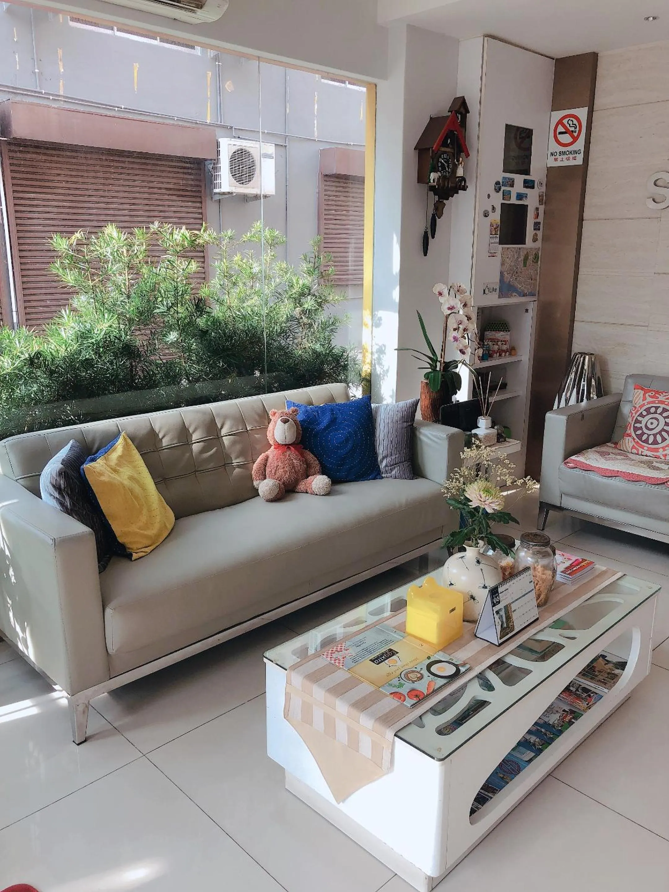 Lobby or reception in Sunshine Inn