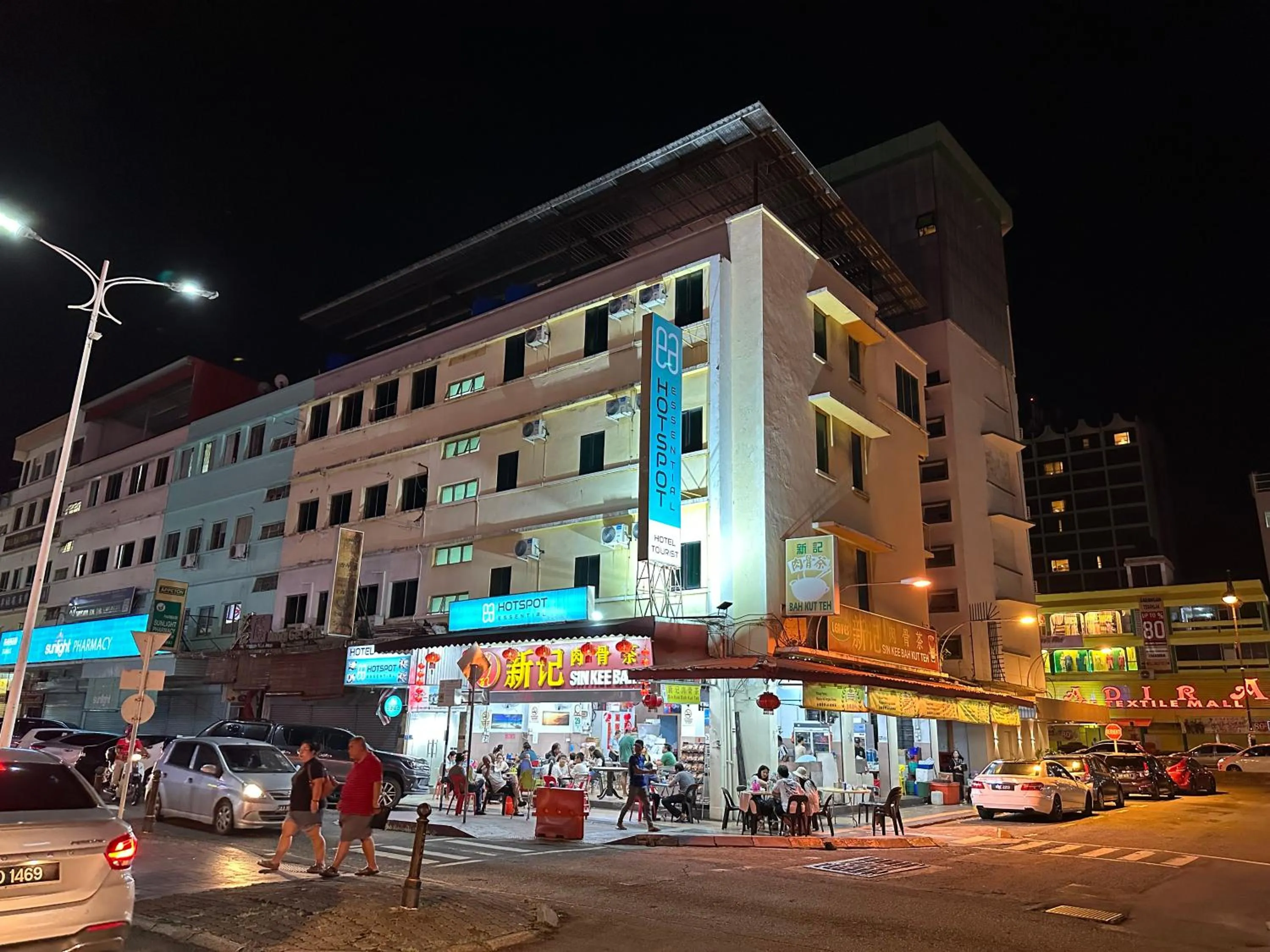 Property building in Hotel Tourist City Centre by HotSpot Essential