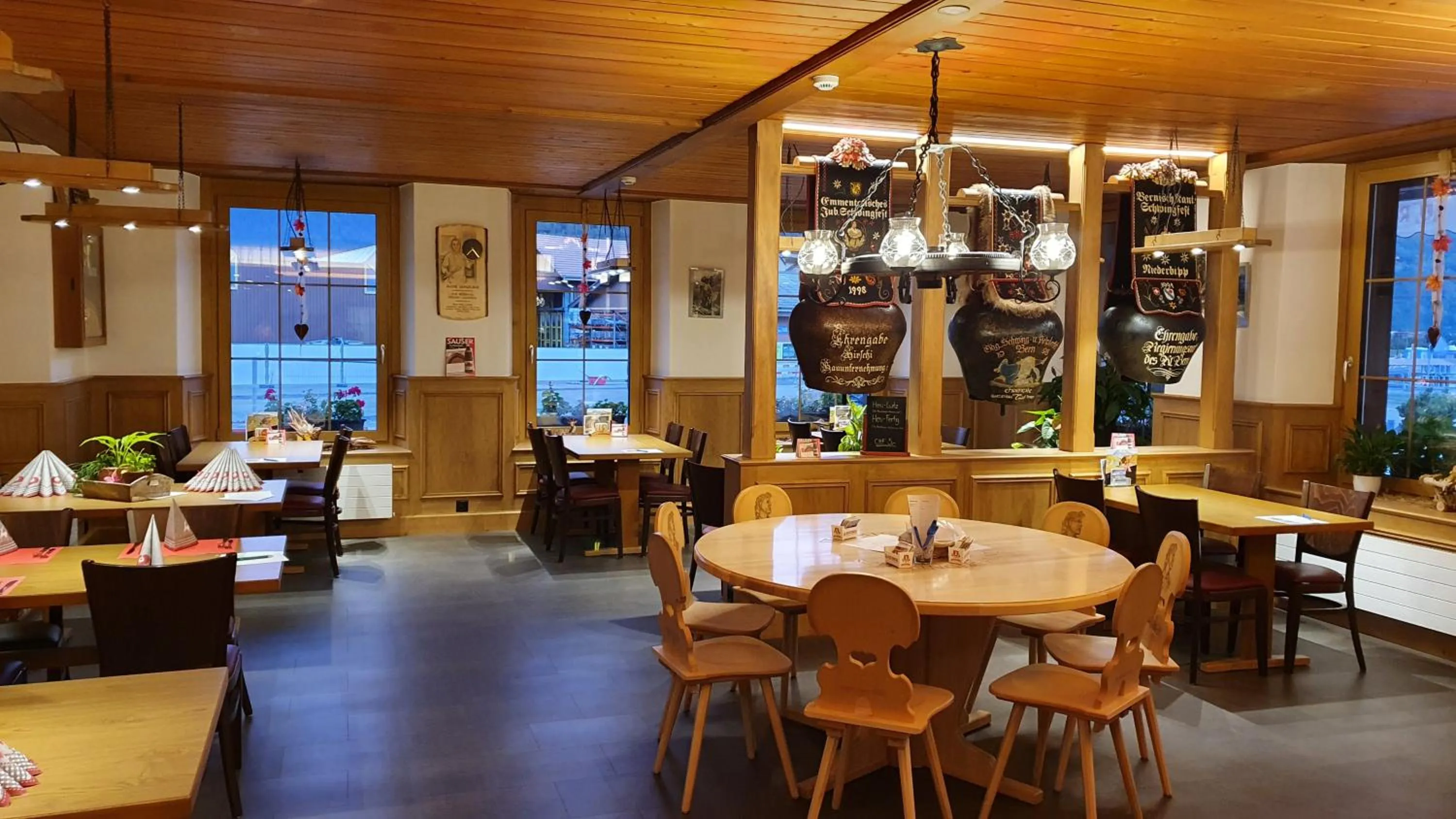 Restaurant/places to eat in Gasthof Hirschen in Wilderswil