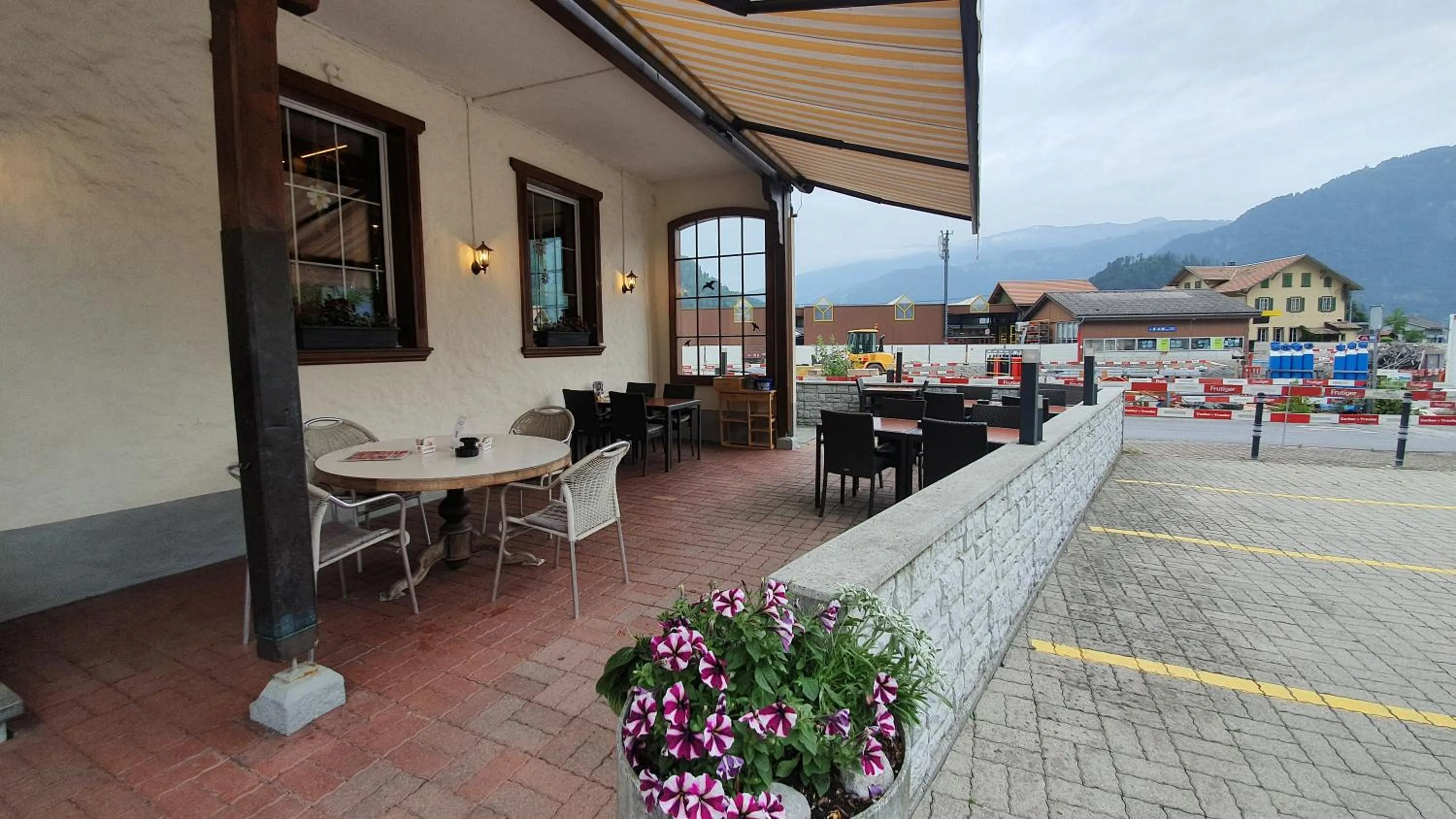Patio in Gasthof Hirschen in Wilderswil