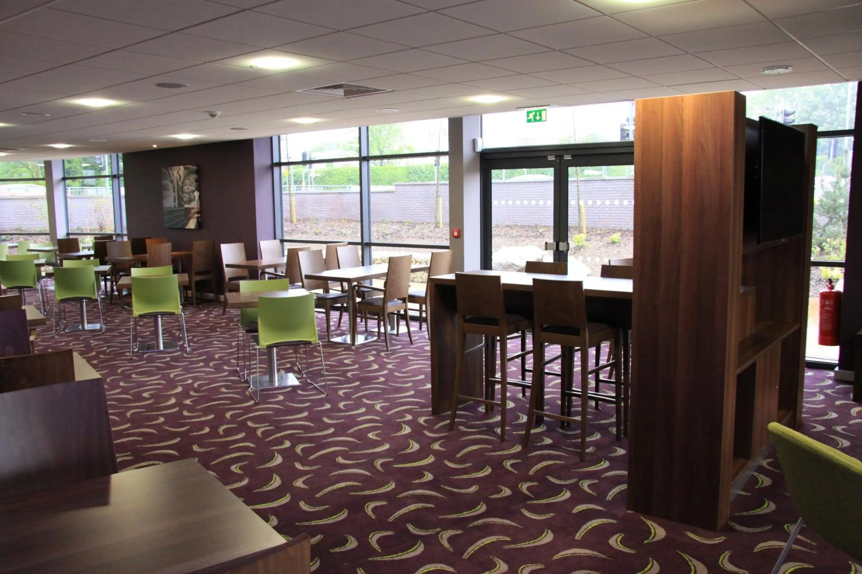 Restaurant/Places to Eat in Holiday Inn Express Dunstable