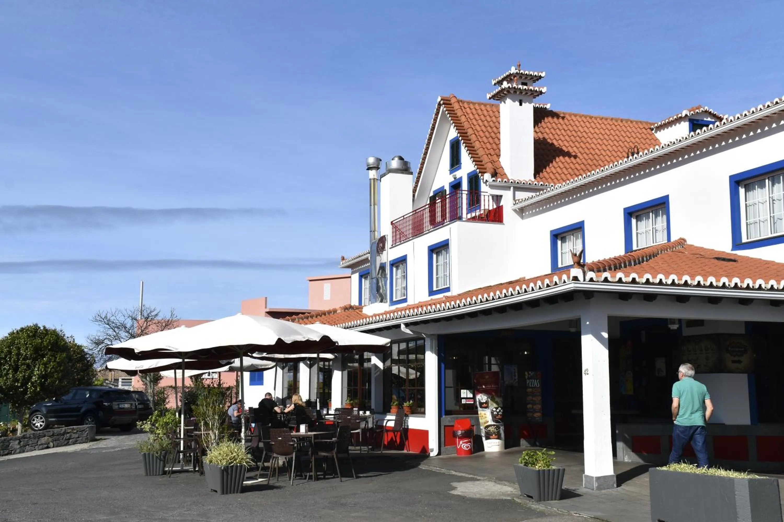 Restaurant/places to eat in Hotel O Colmo