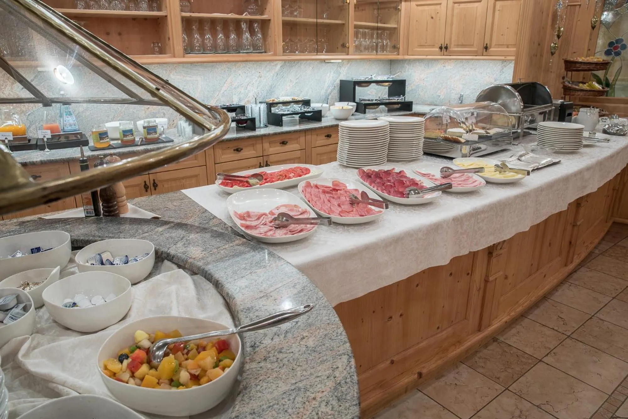 Continental breakfast in Hotel Gran Paradiso