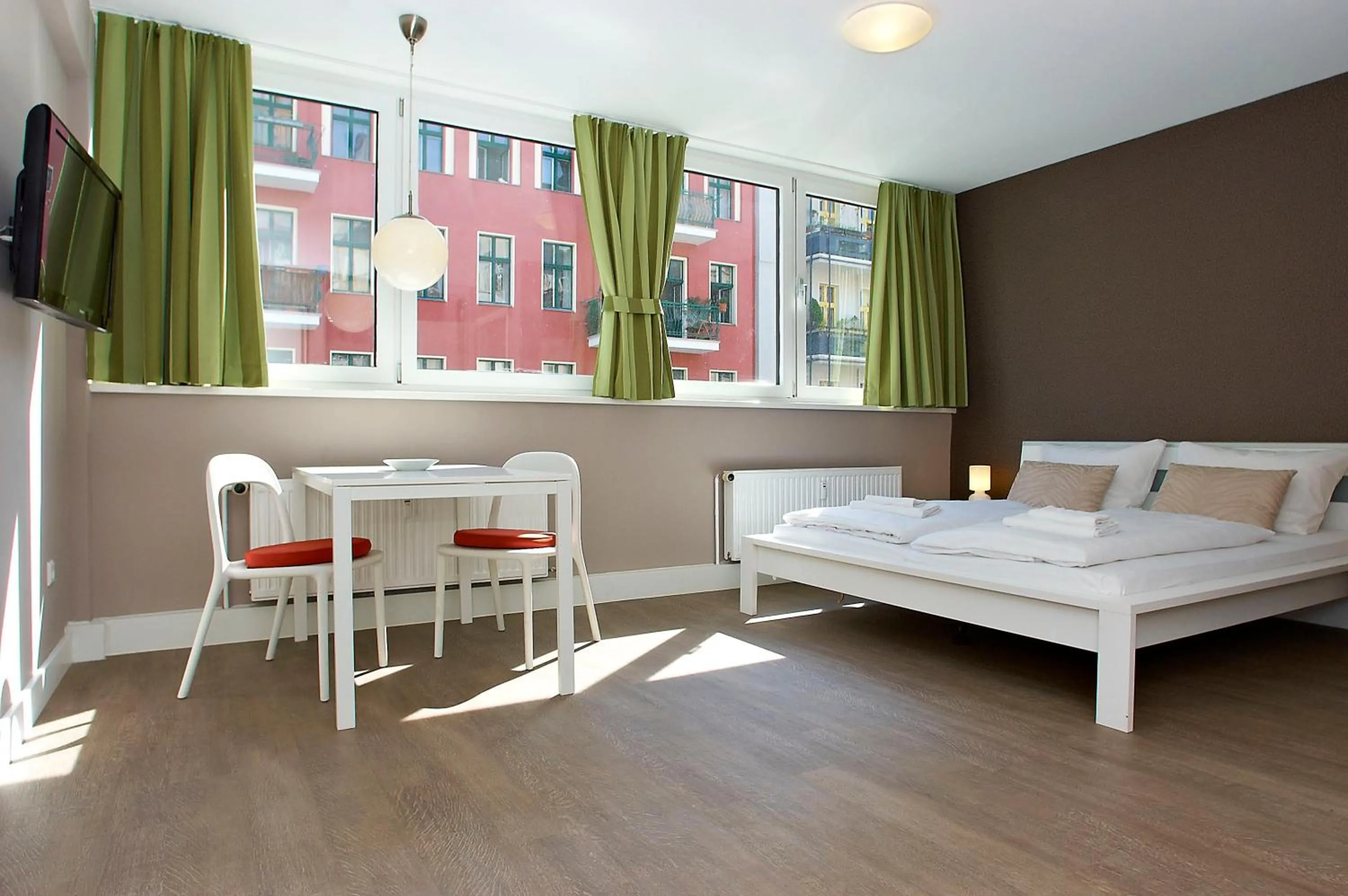 Photo of the whole room, Bed in Apartmenthouse Berlin - Am Görlitzer Park