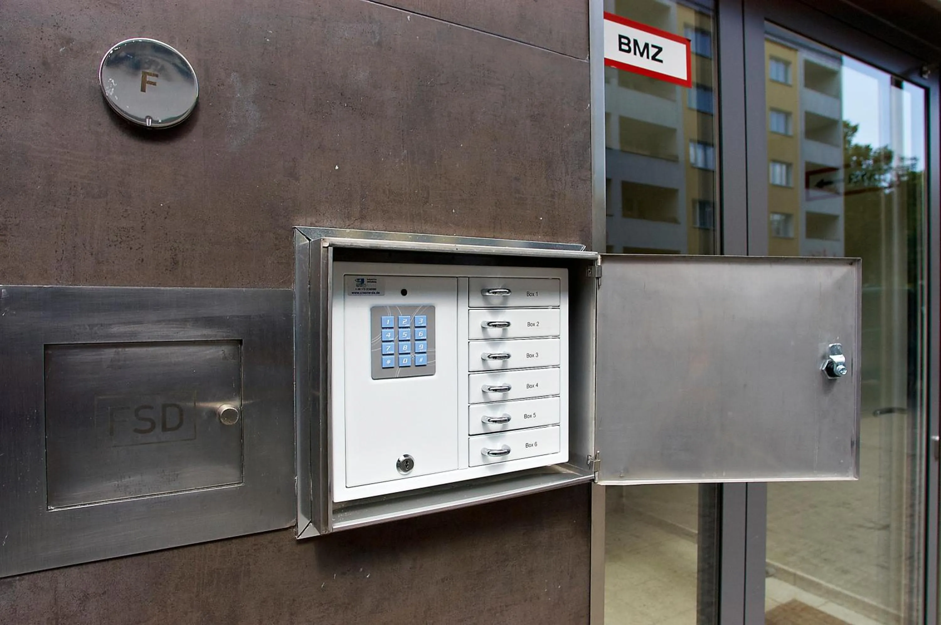 Facade/entrance in Apartmenthouse Berlin - Am Görlitzer Park