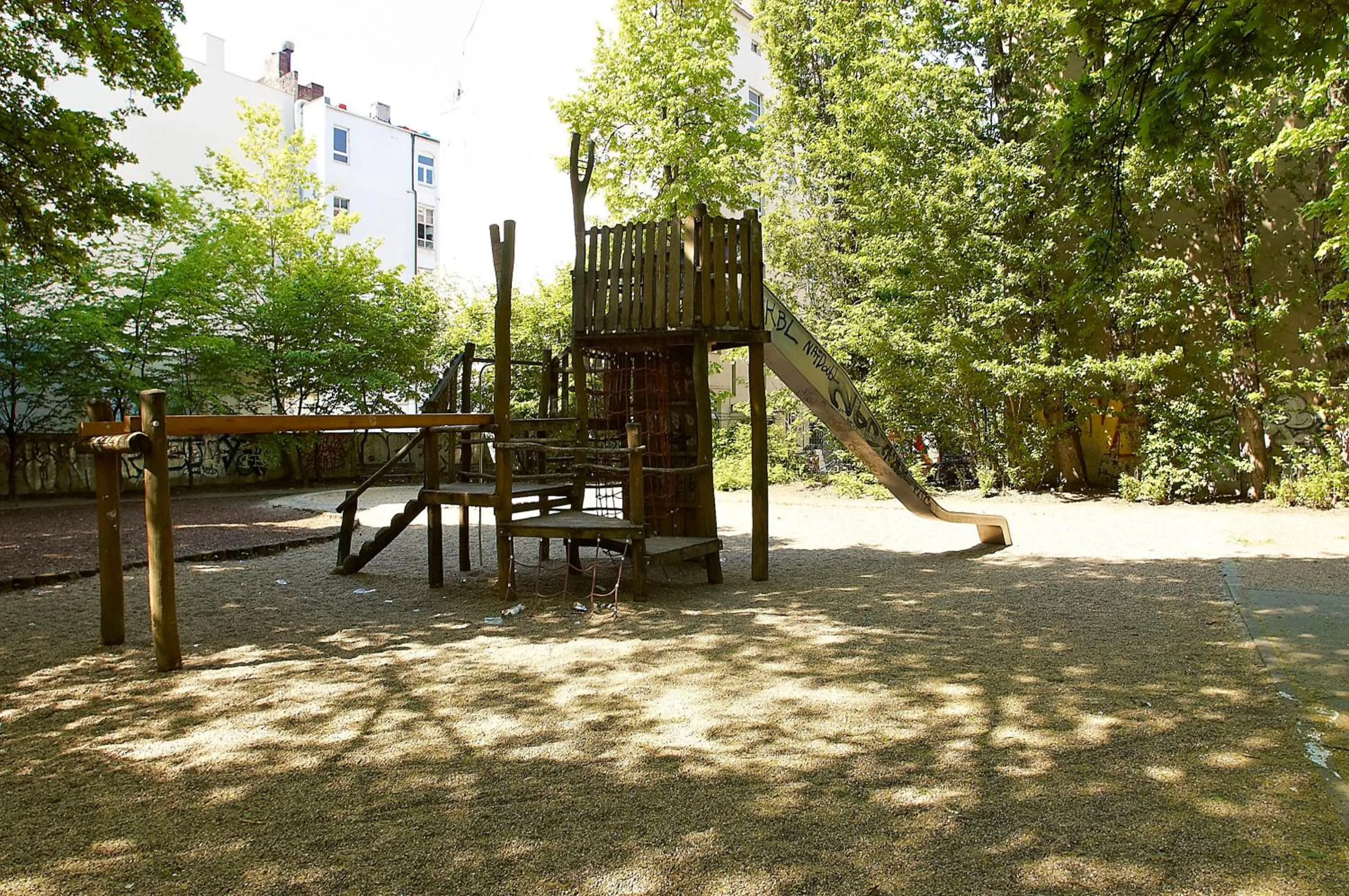 Area and facilities in Apartmenthouse Berlin - Am Görlitzer Park