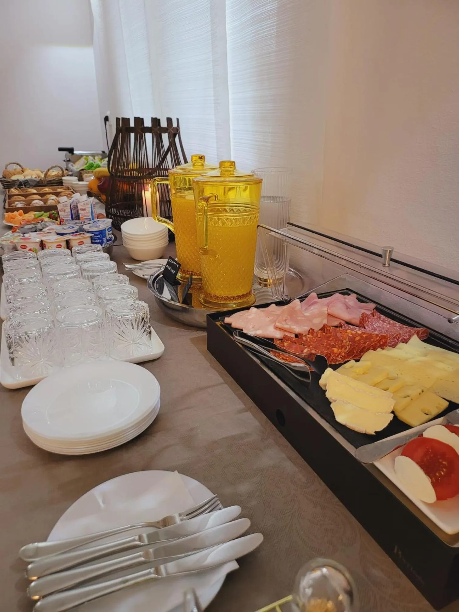 Breakfast in Garda Room