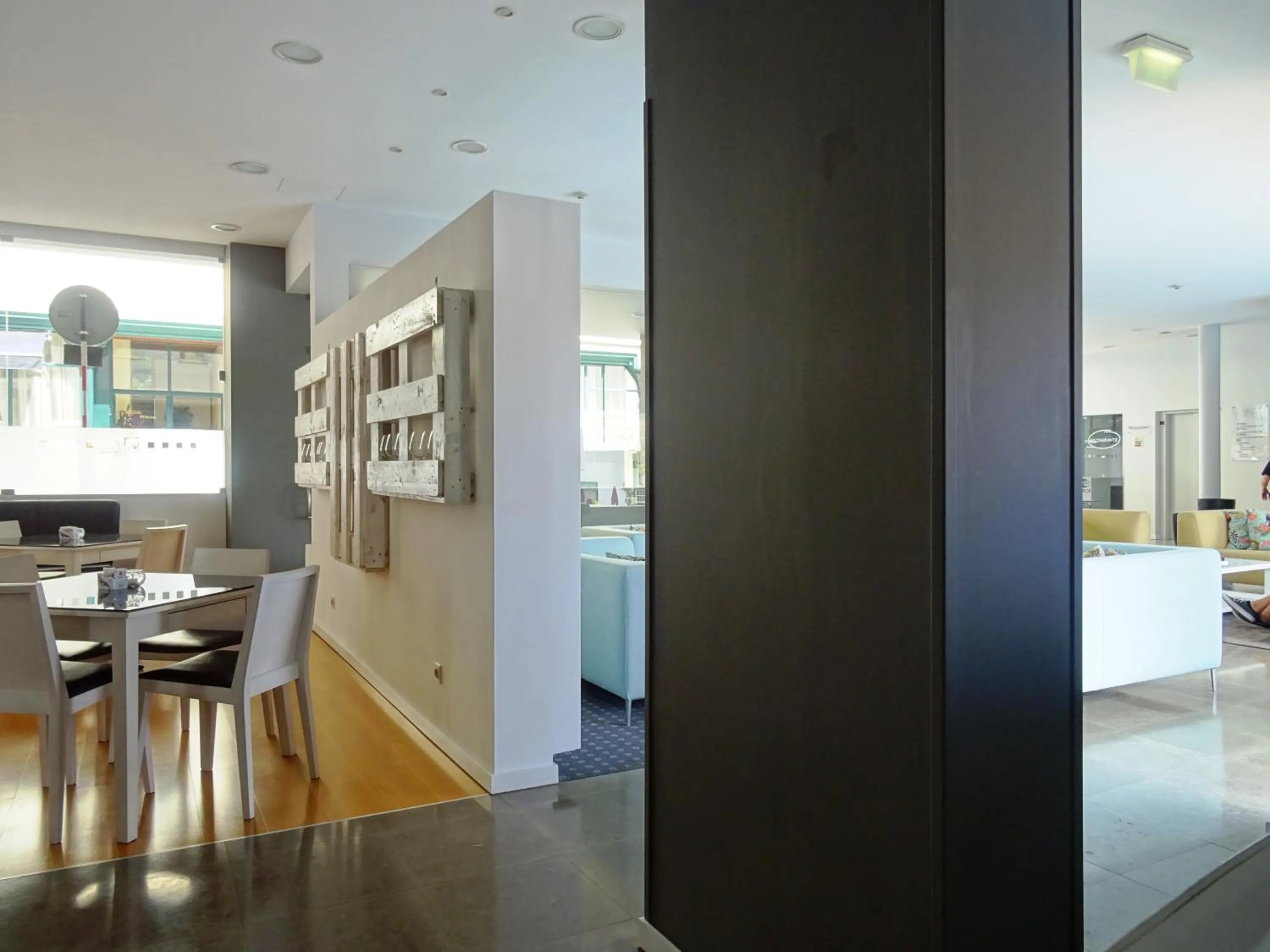 Lounge or bar in Madeira Bright Star by Petit Hotels