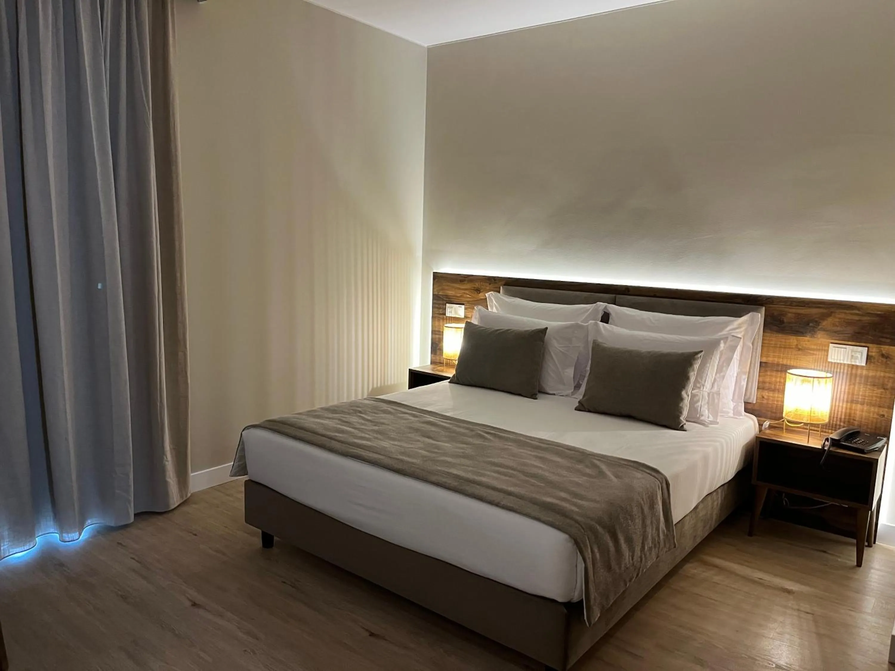 Property building, Bed in Madeira Bright Star by Petit Hotels