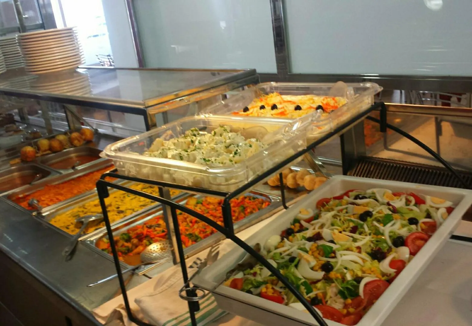 Food in Hotel Alaska