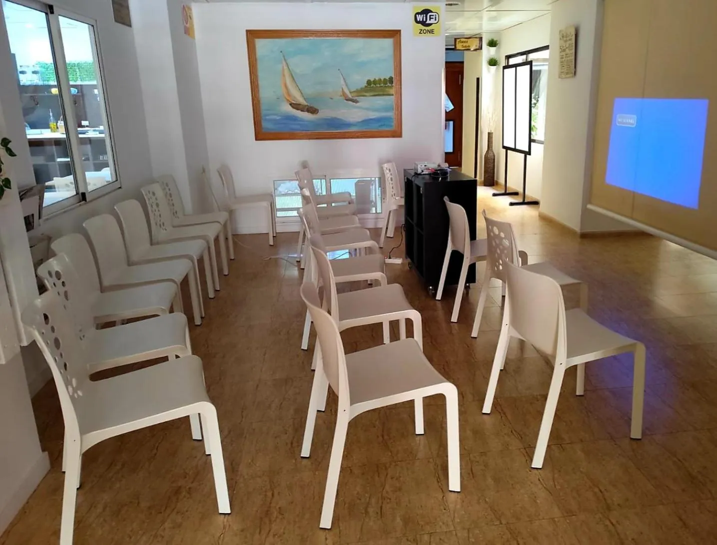 TV and multimedia in Hotel Alaska