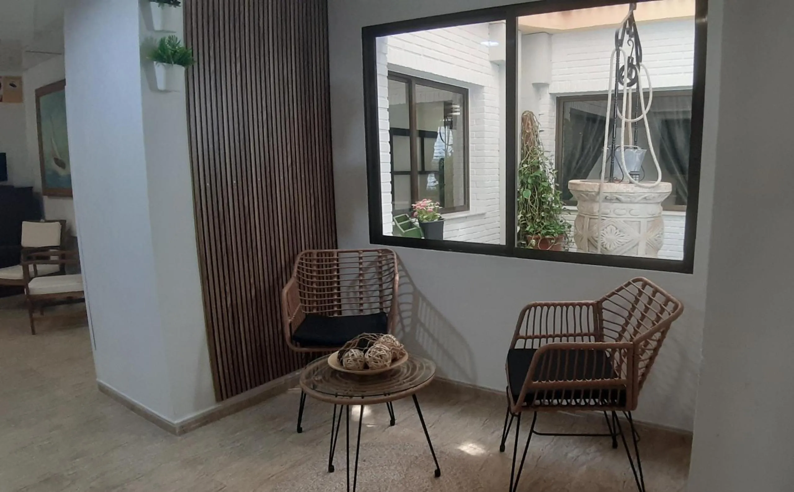 Patio in Hotel Alaska