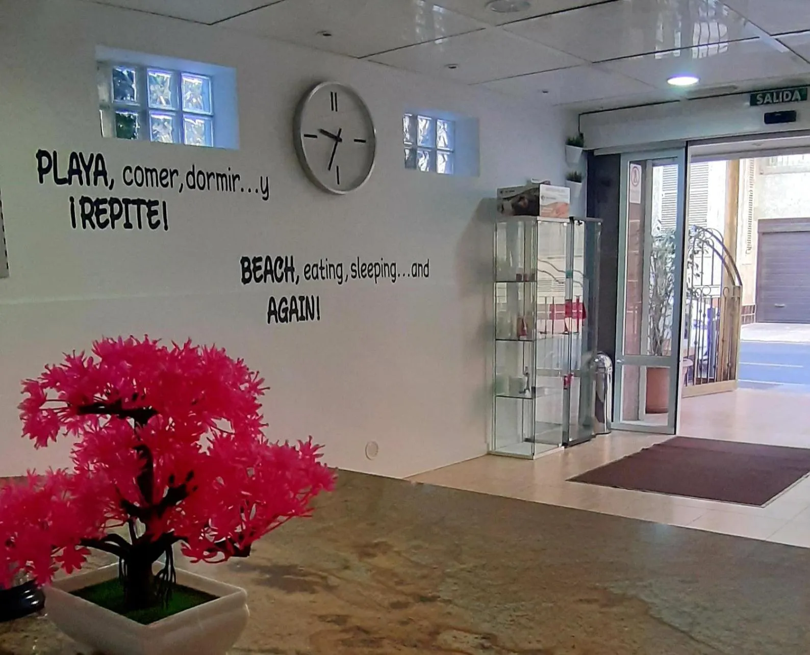 Lobby or reception in Hotel Alaska