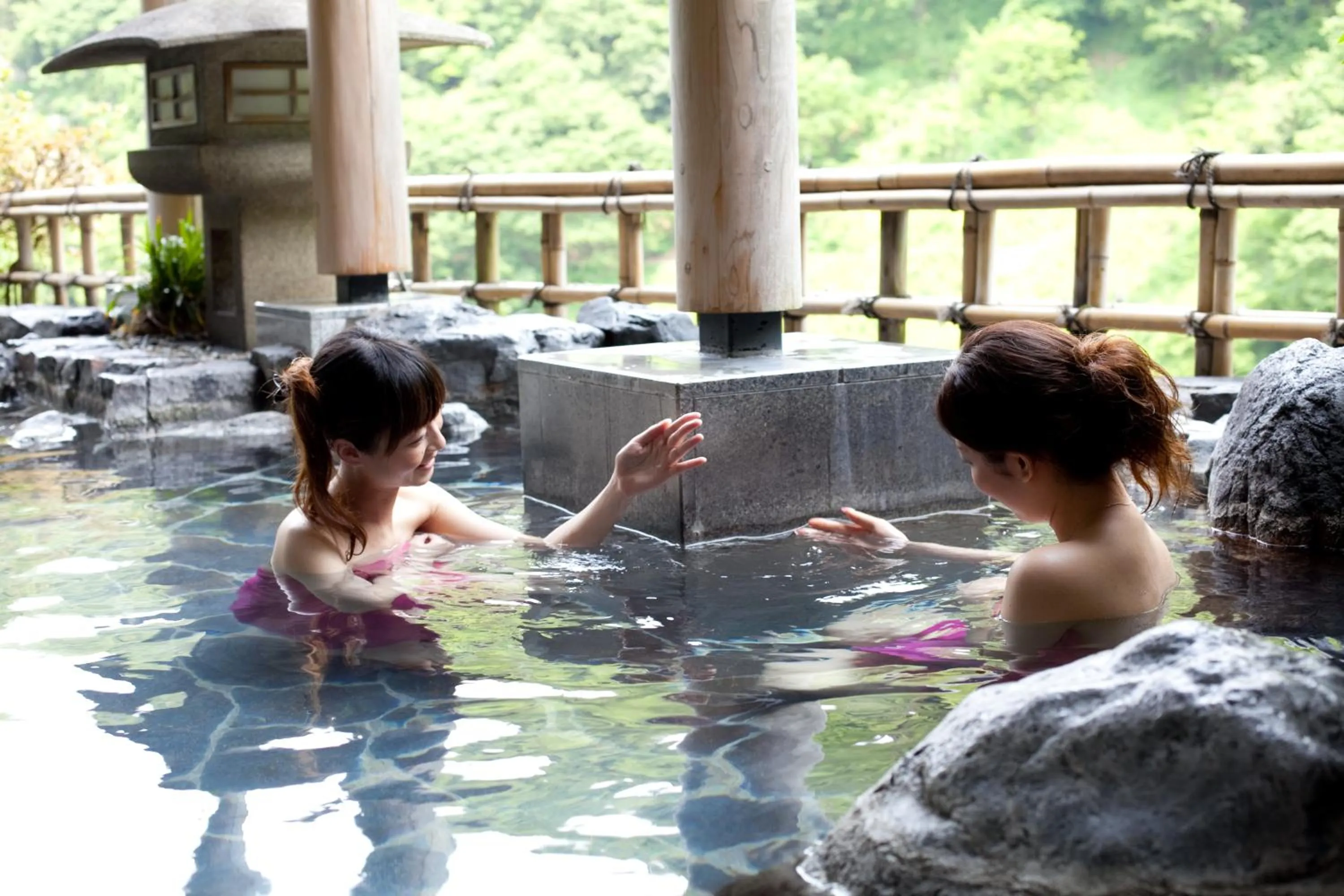Hot Spring Bath in Entaijiso