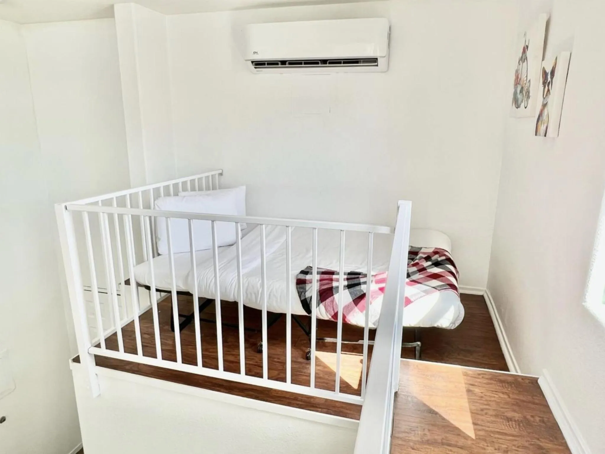 Bed in Little Italy Modern Lofts