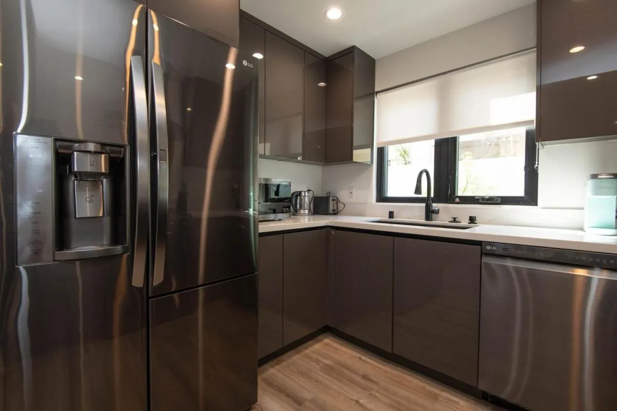 Regency Modern Apartments