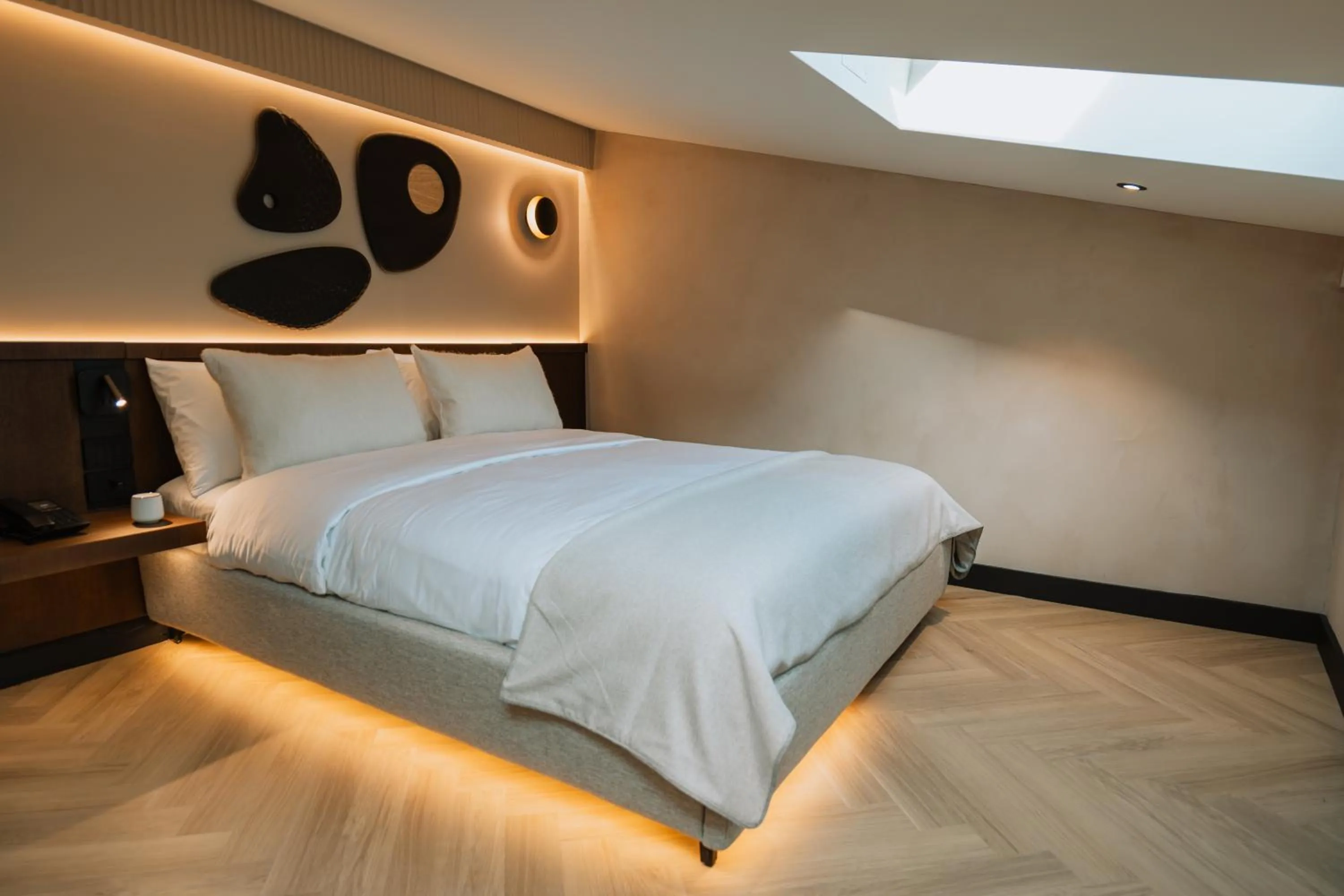 Bed in Hotel Trianon