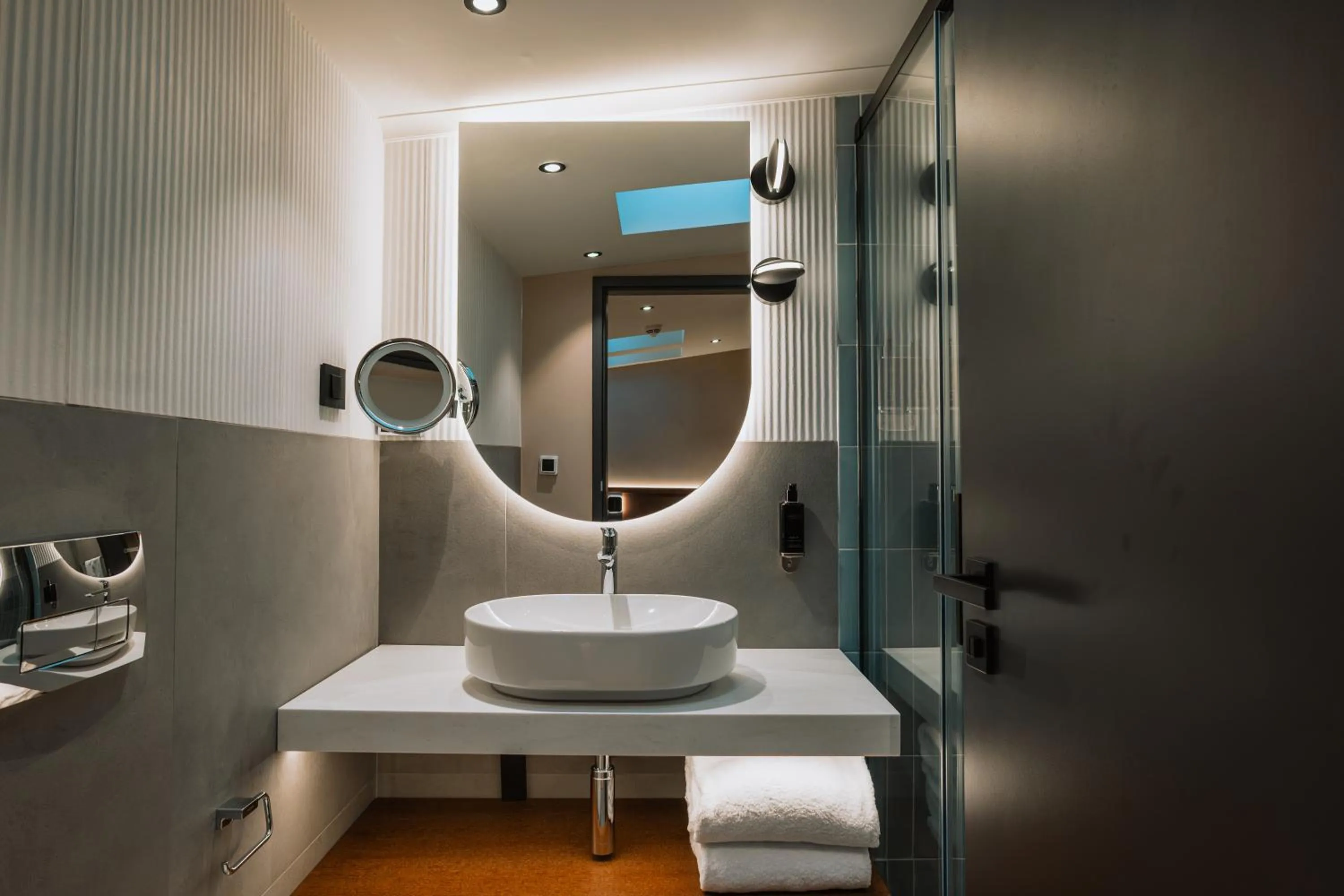 Bathroom in Hotel Trianon