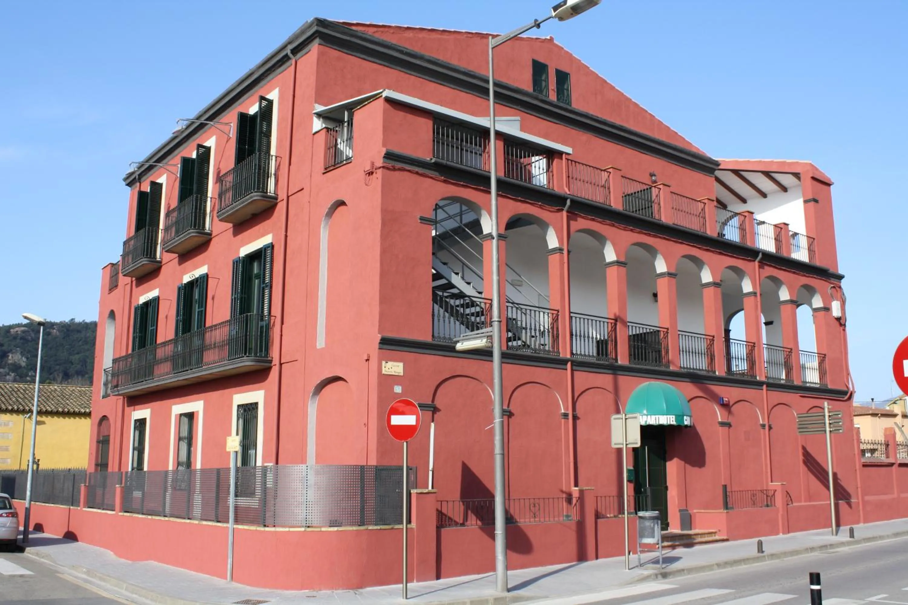 Facade/entrance in Aparthotel Can Gallart