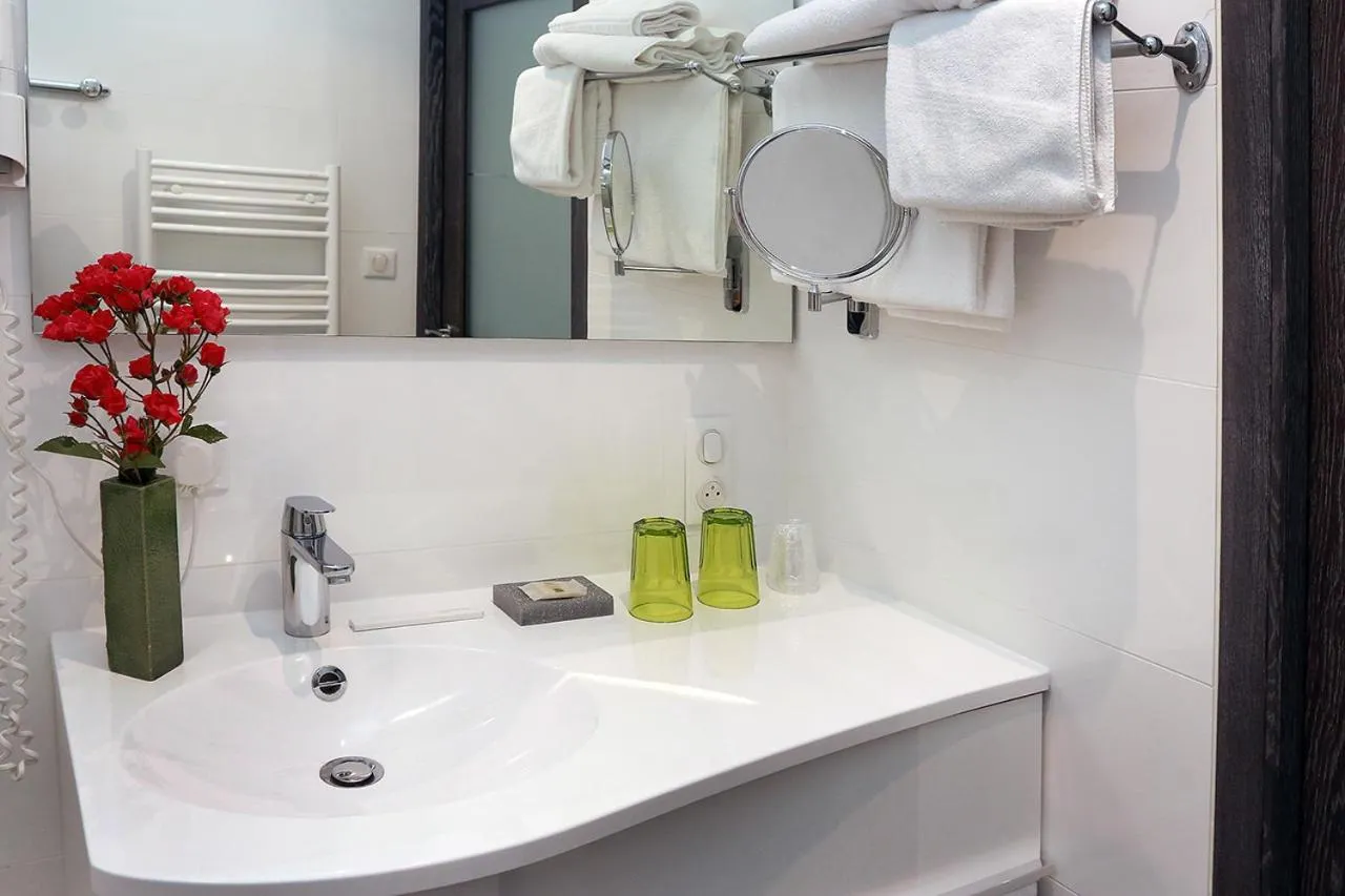 Property building in Logis Le Prieuré