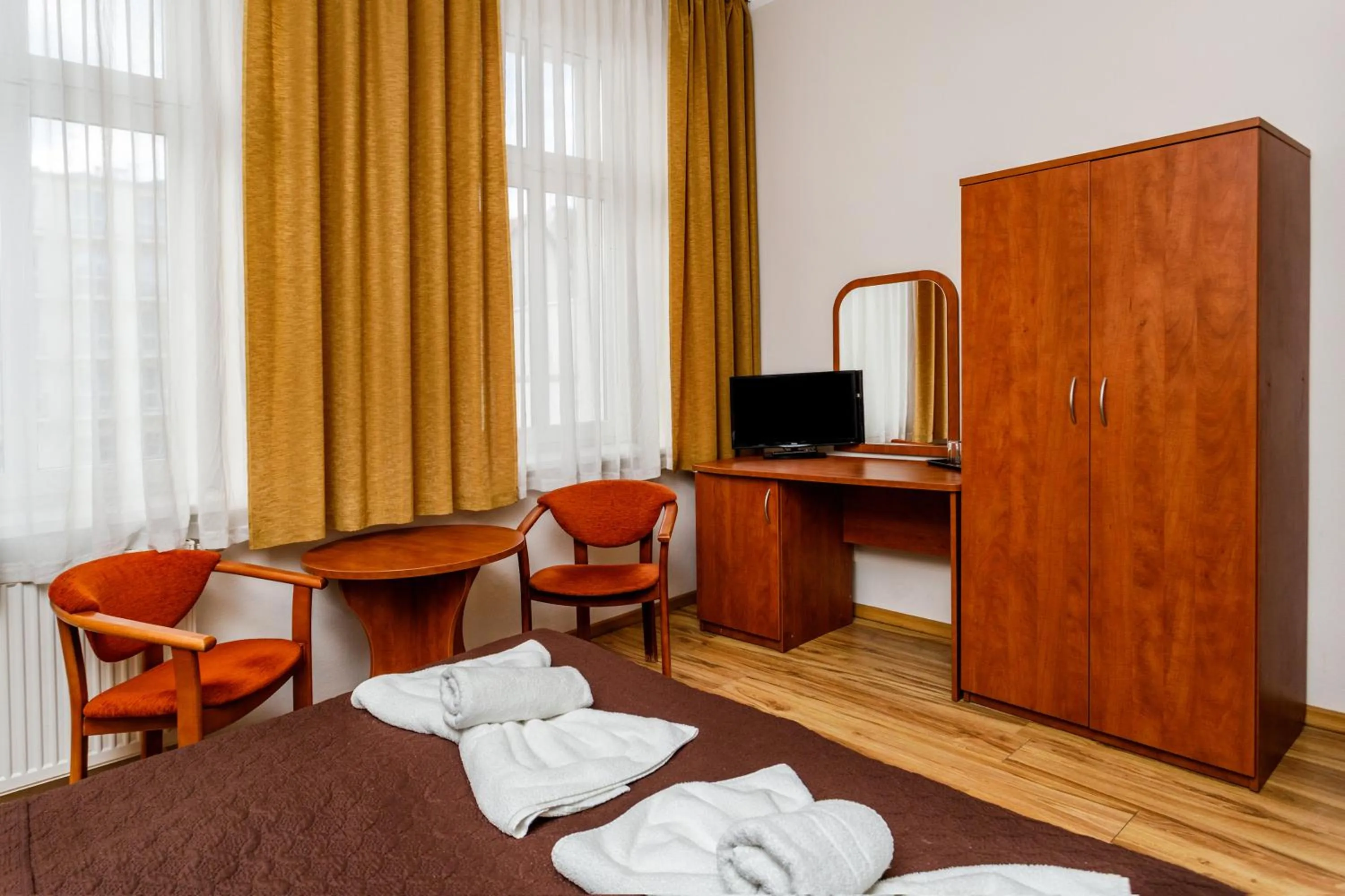 Villa Antares I & II