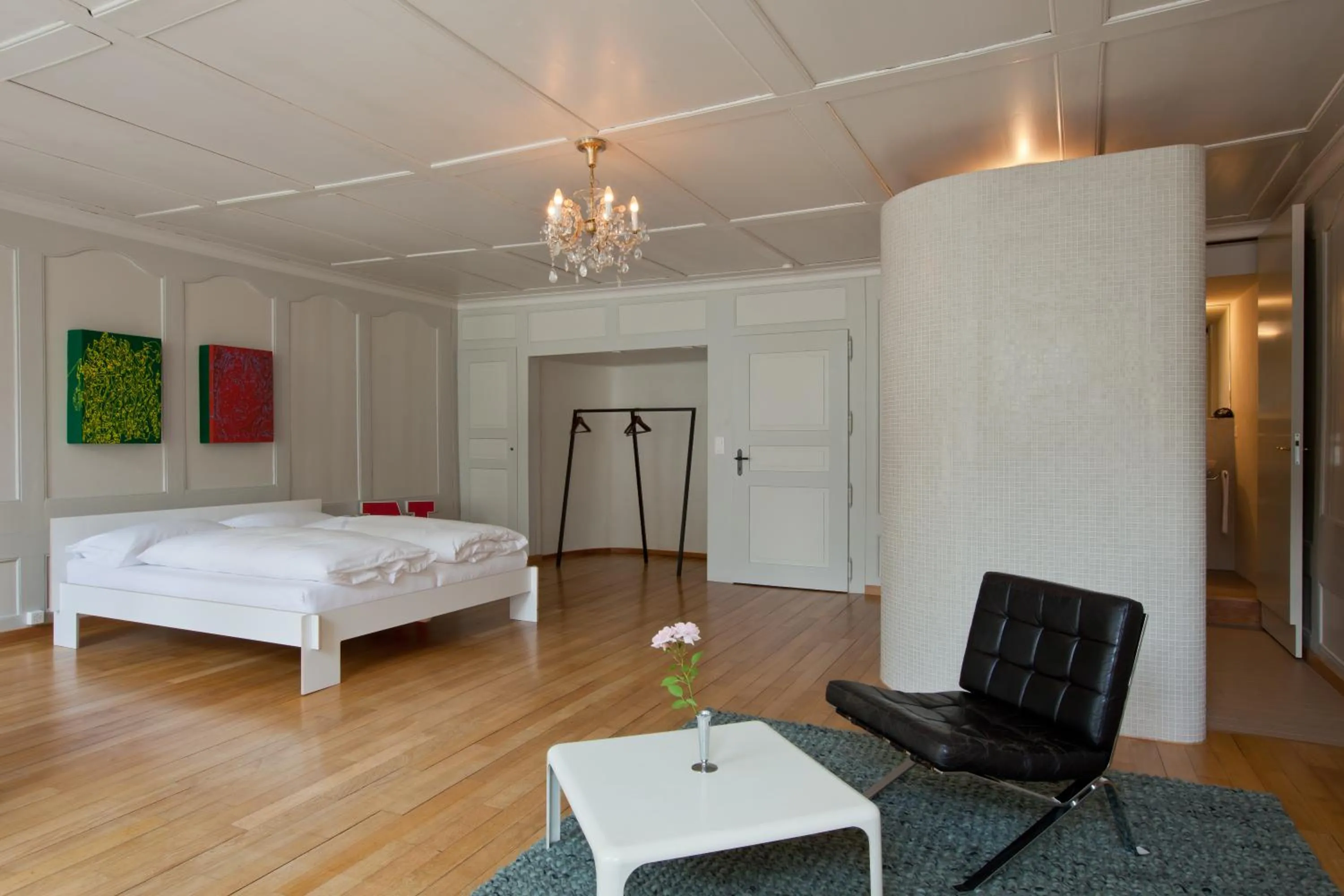 Photo of the whole room, Bed in Hotel Restaurant Schwert Thun