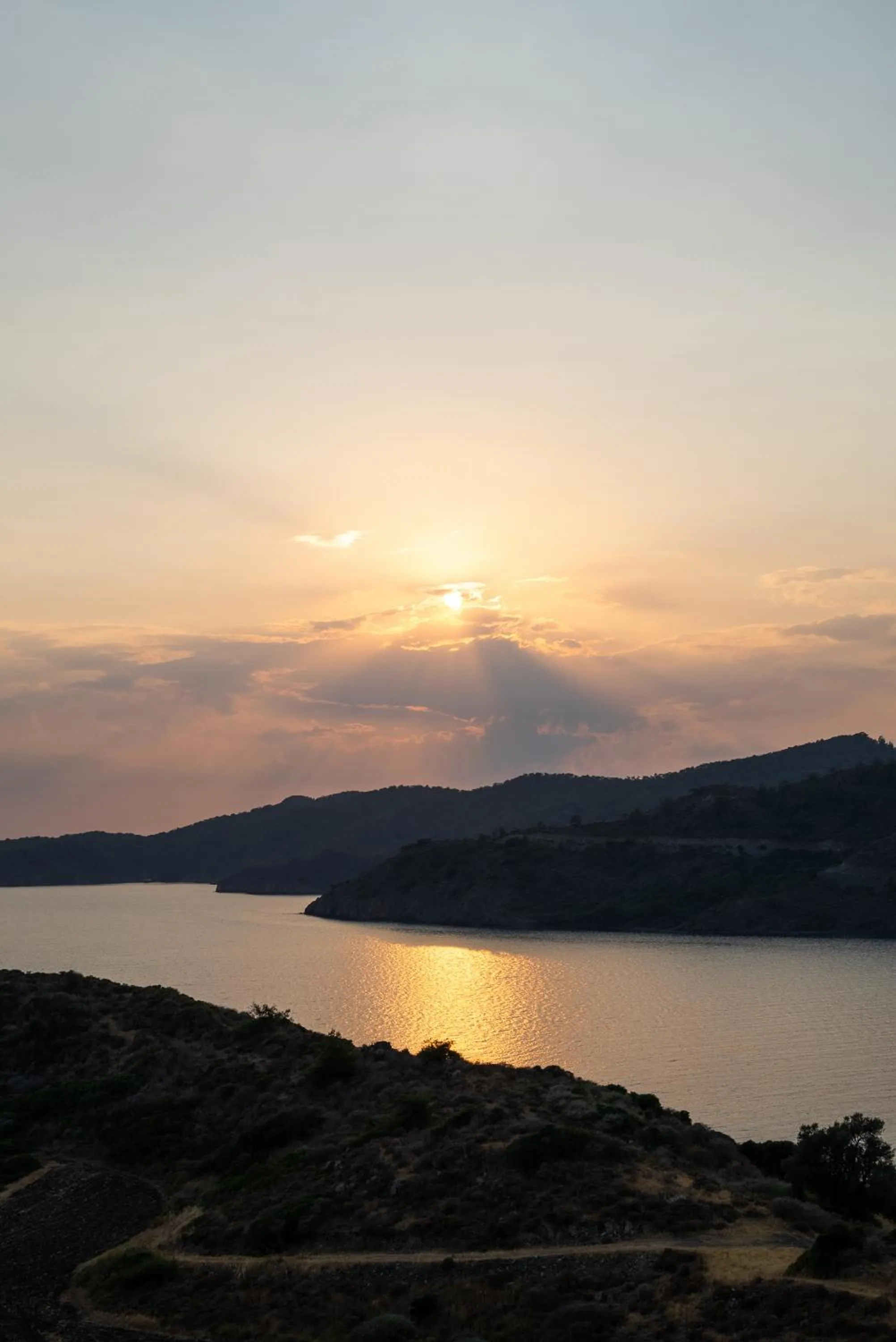 Sunset in Golden Key Bordubet